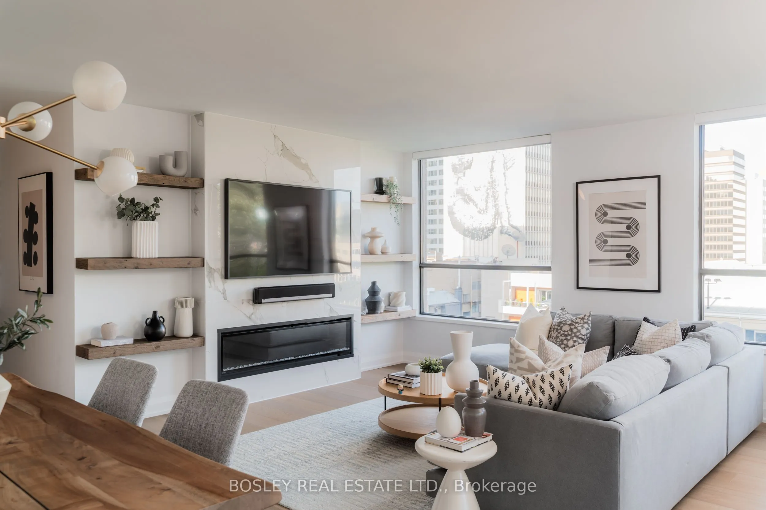 47 St Clair Avenue W, #406