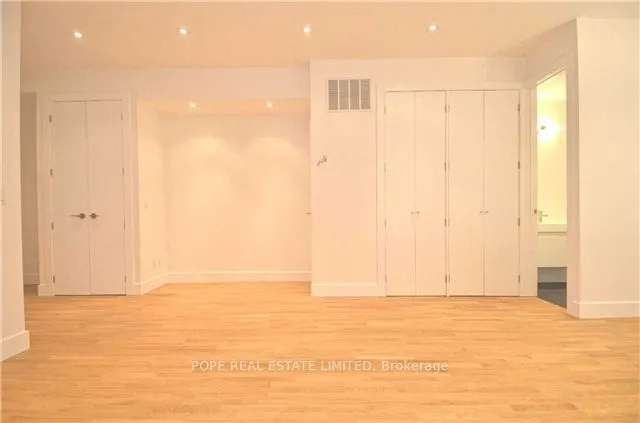 427 Crawford Street, #6