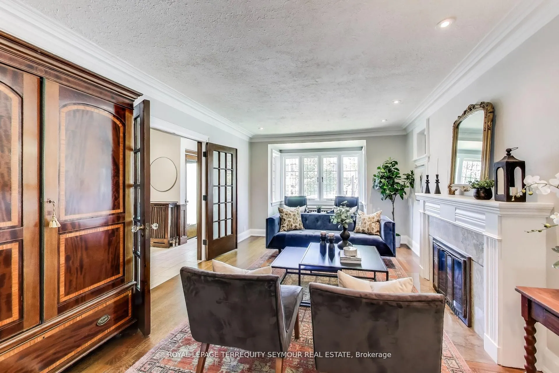 275 Fairlawn Avenue
