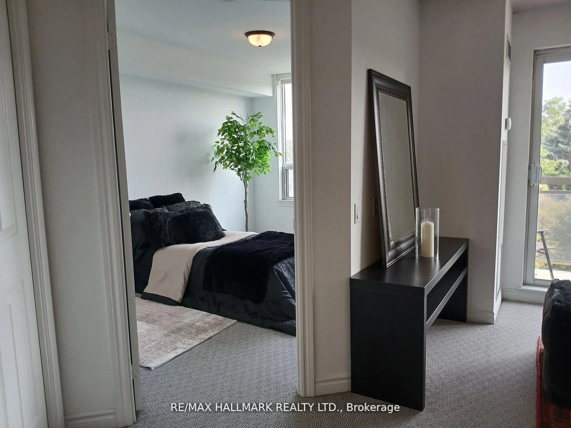 1720 Eglinton Avenue E, #503