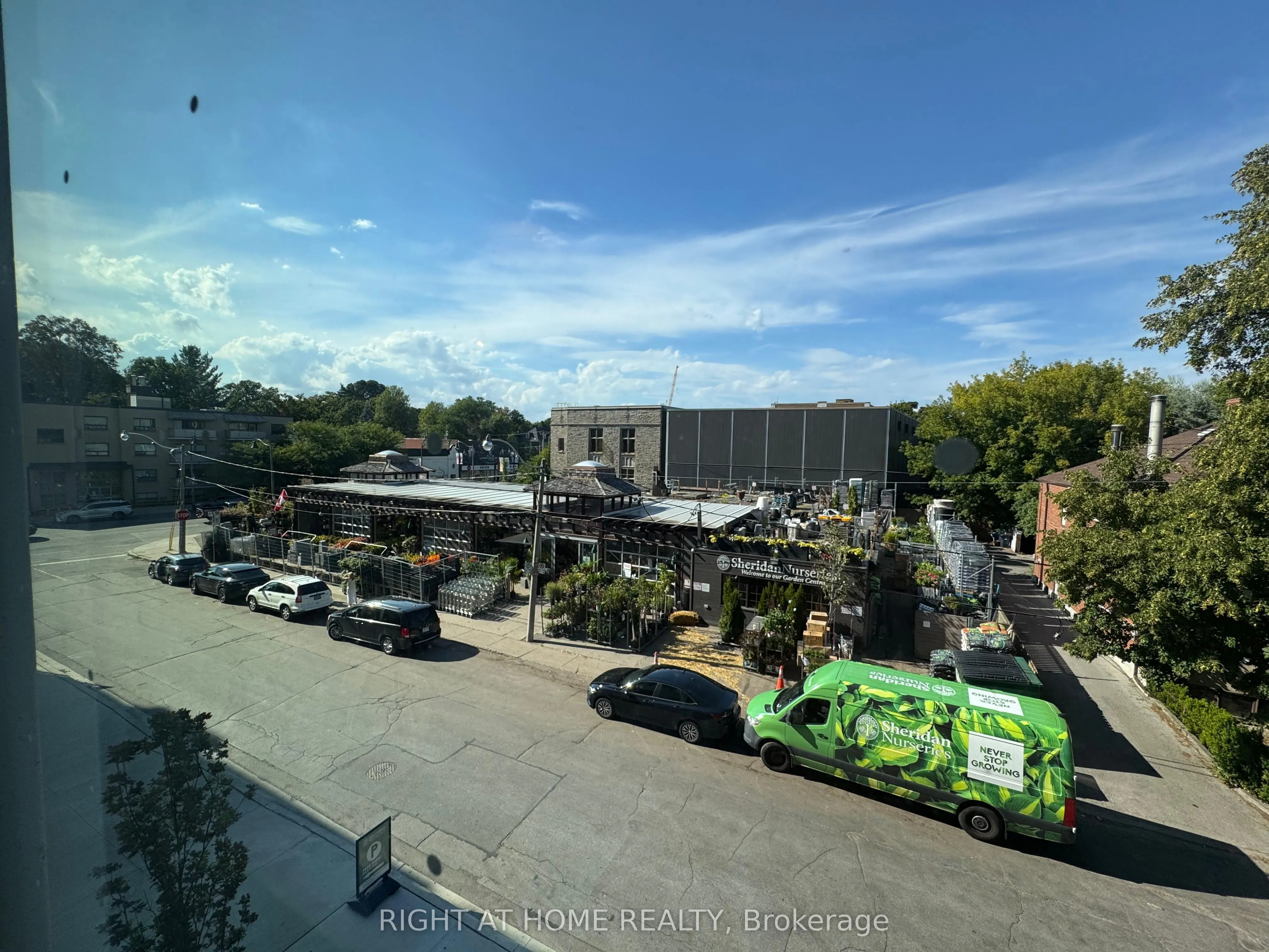 3 Strathgowan Avenue, #313