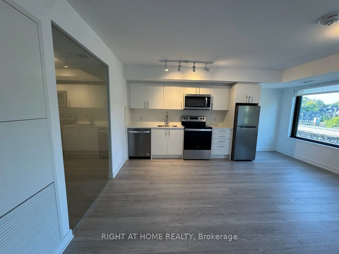3 Strathgowan Avenue, #313