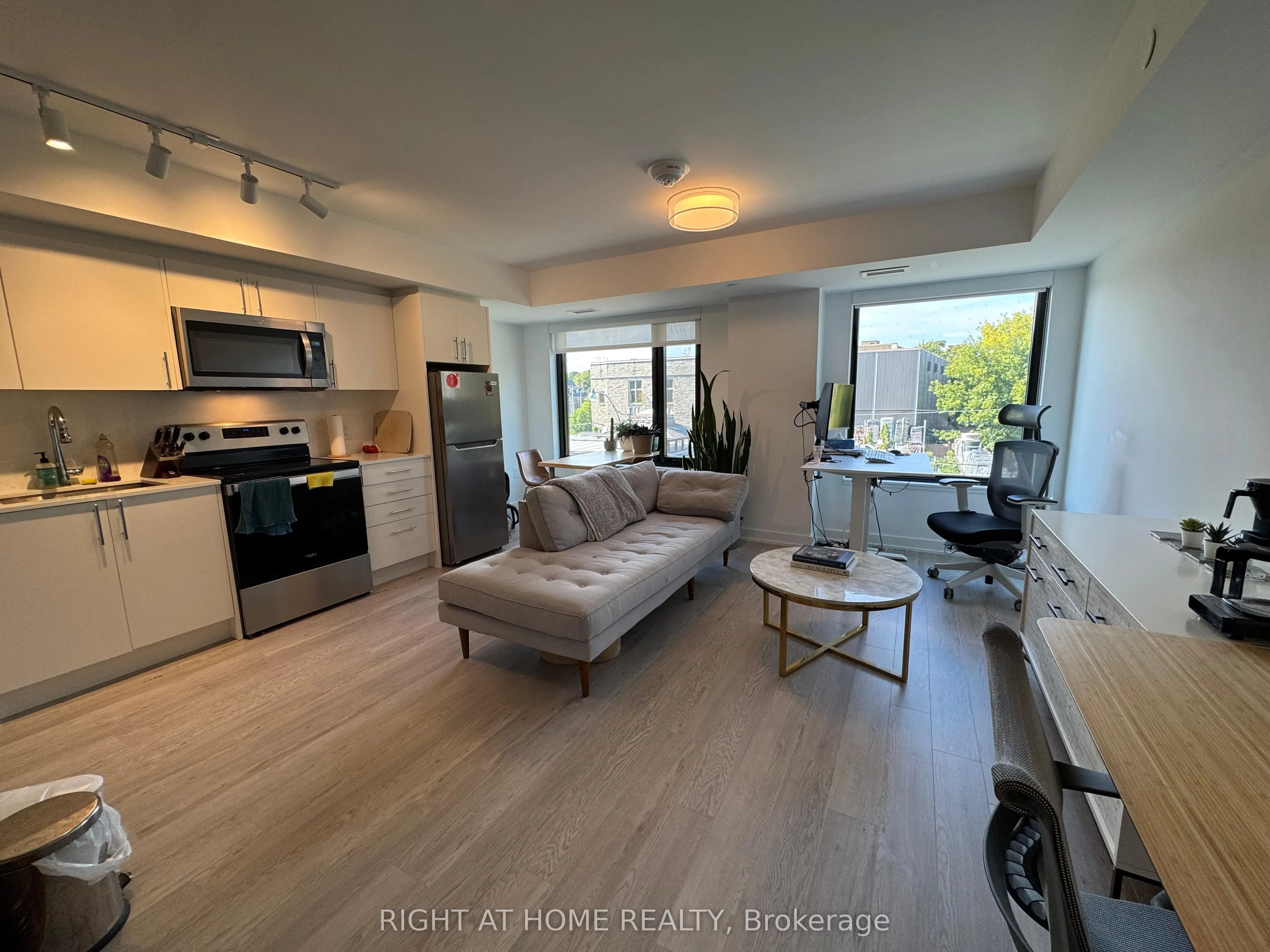 3 Strathgowan Avenue, #313