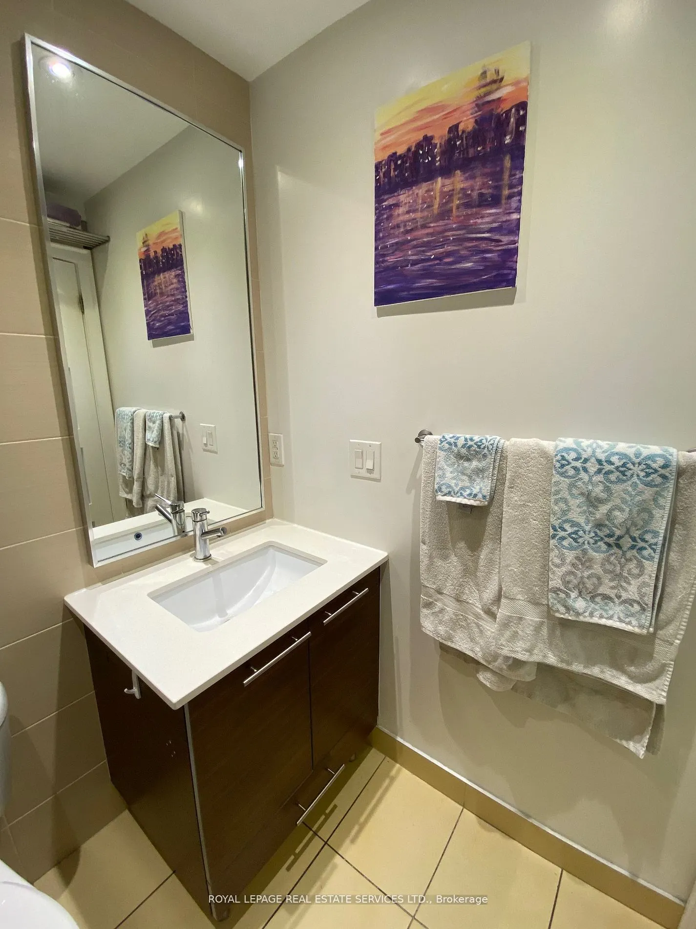 1 Market Street, #1605