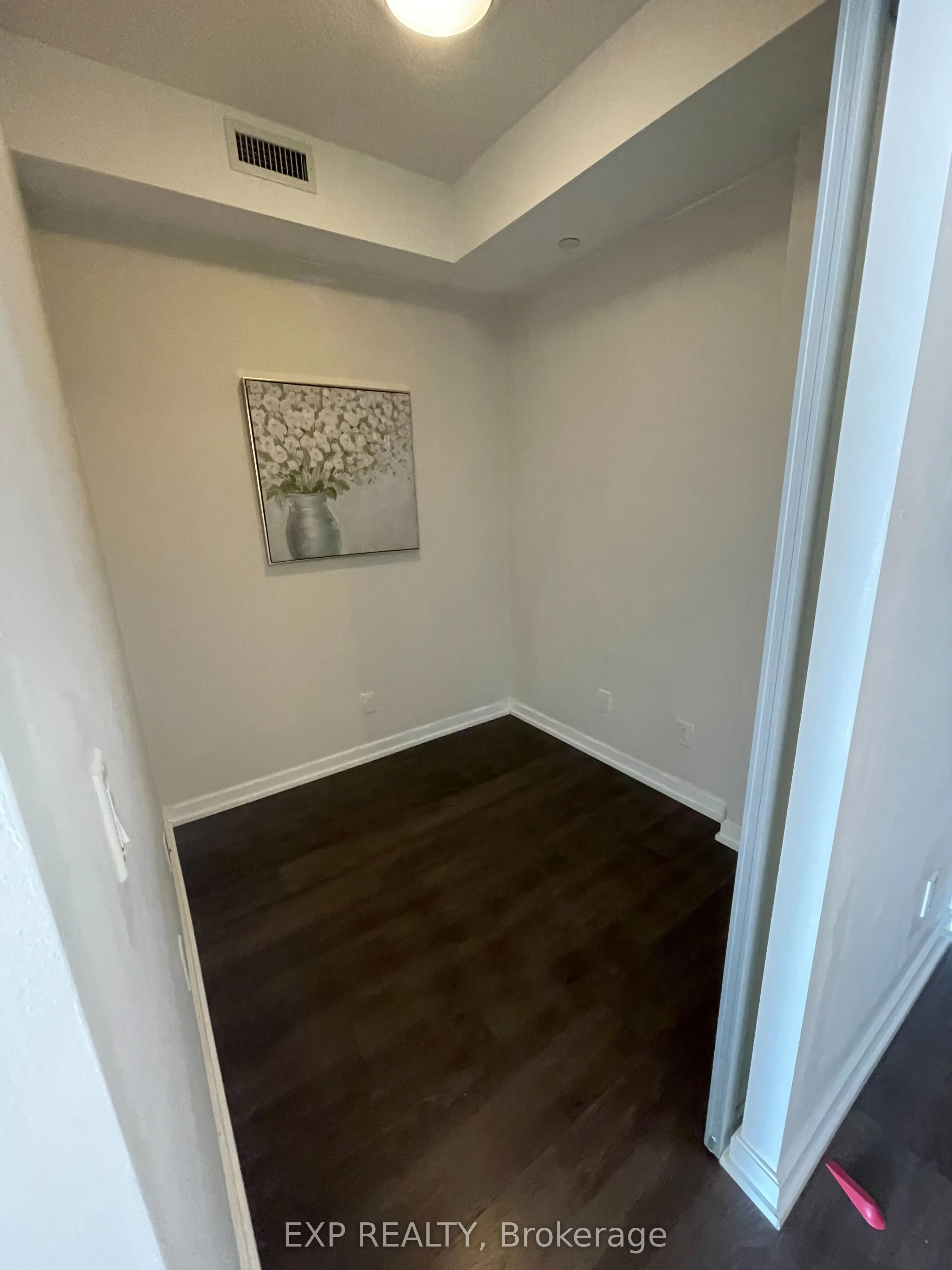 56 Forest Manor Drive, #2005