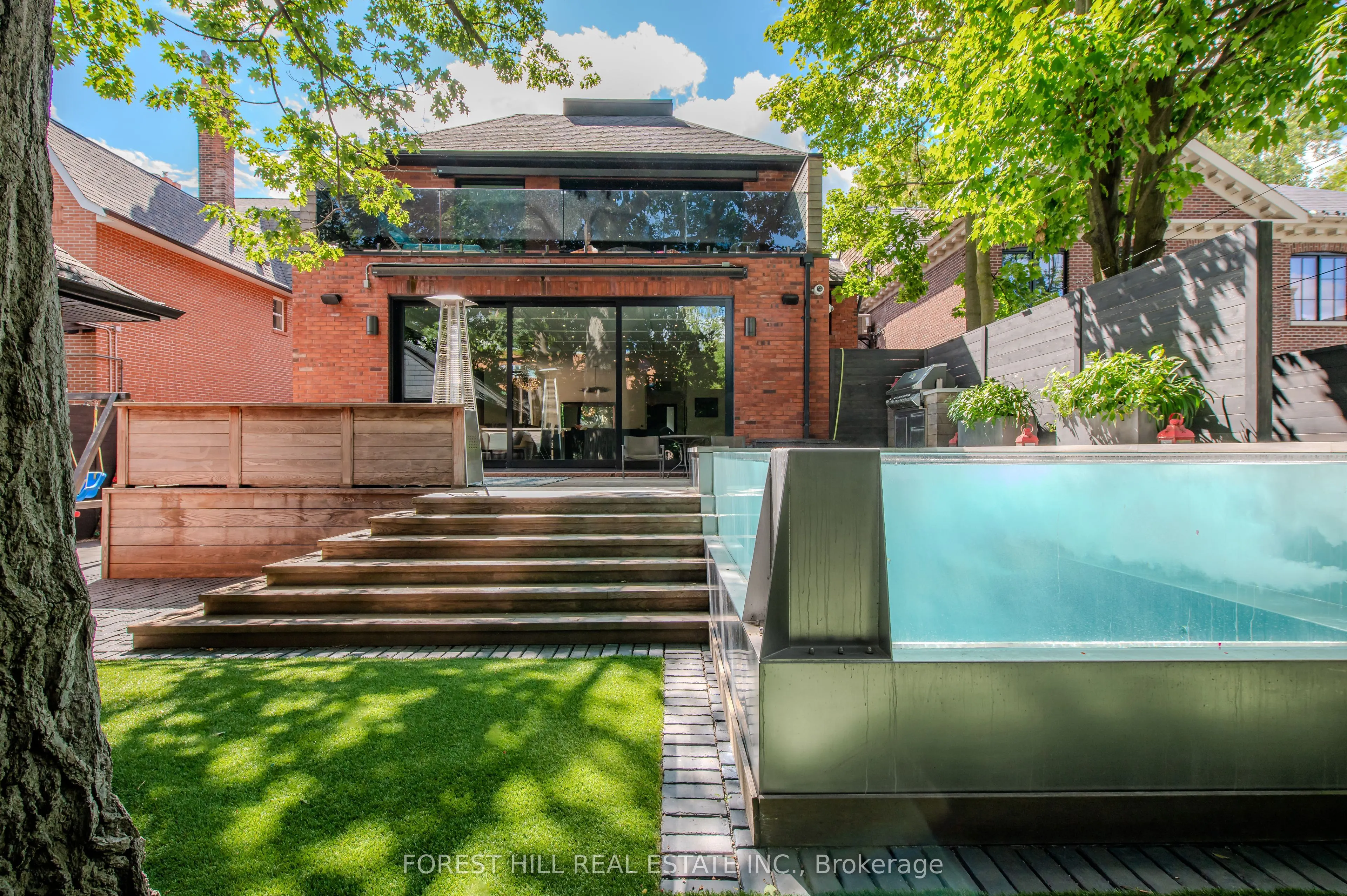 176 Balmoral Avenue