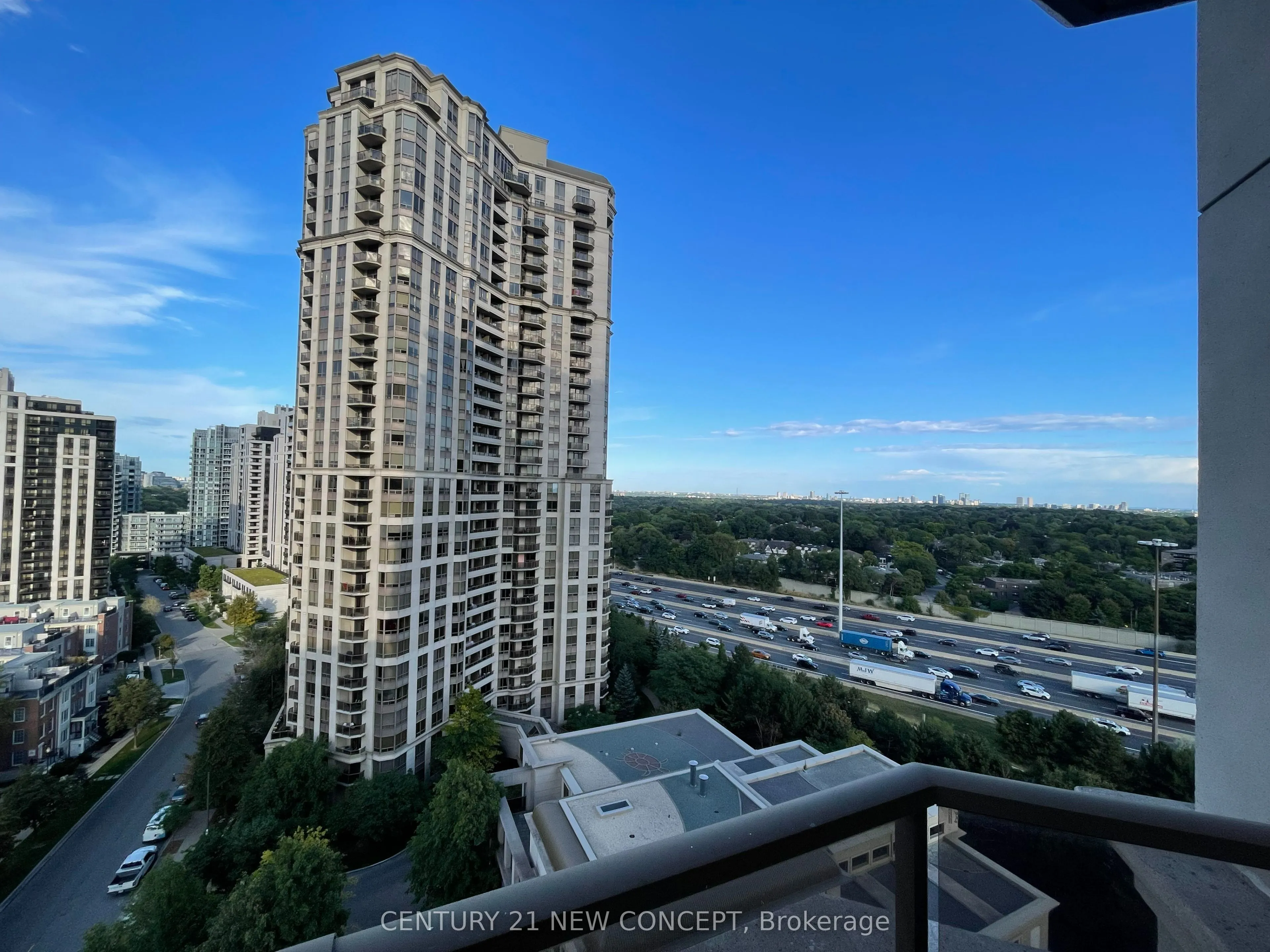 78 Harrison Garden Boulevard, #1403