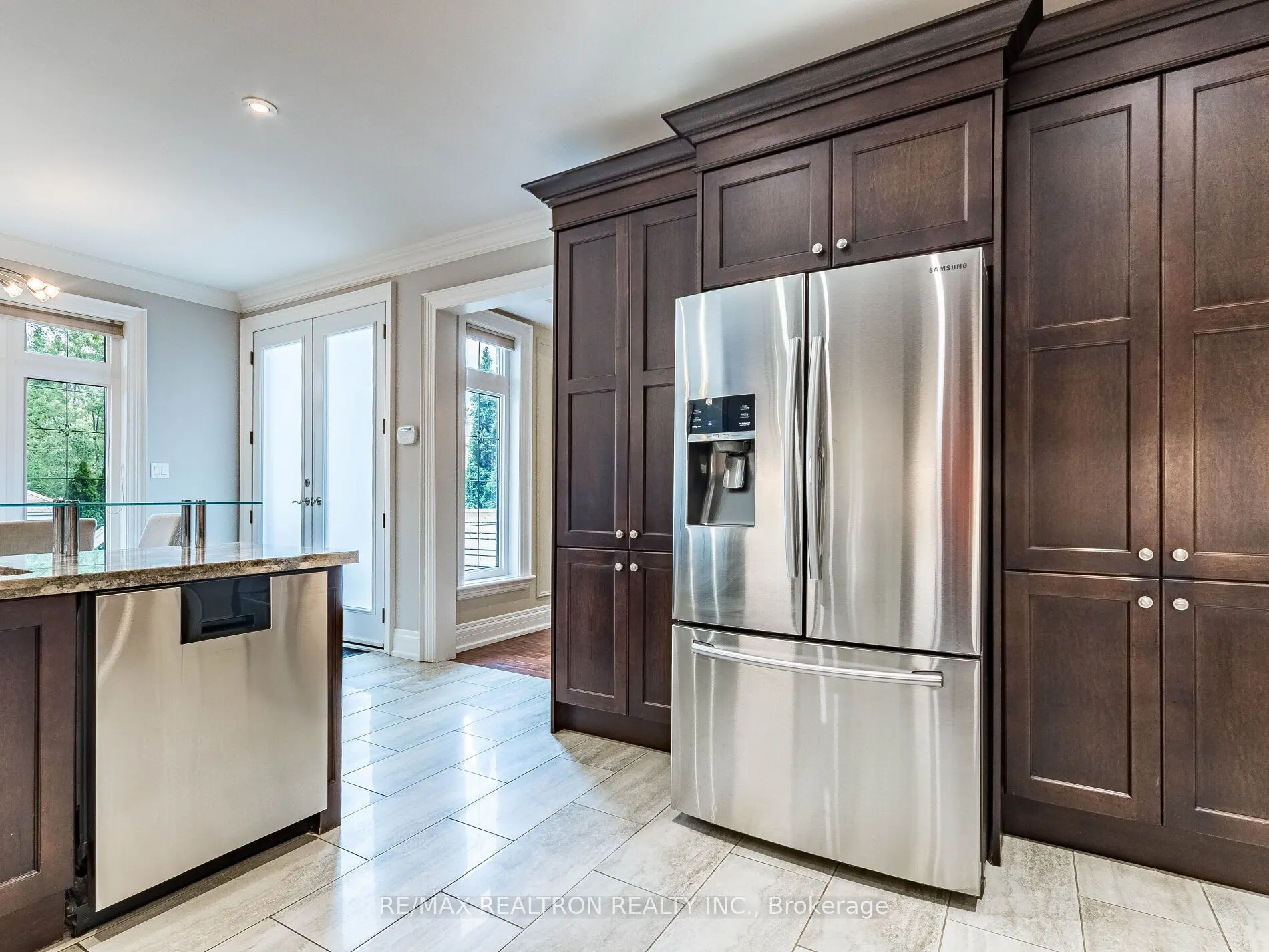 154 Glen Park Avenue