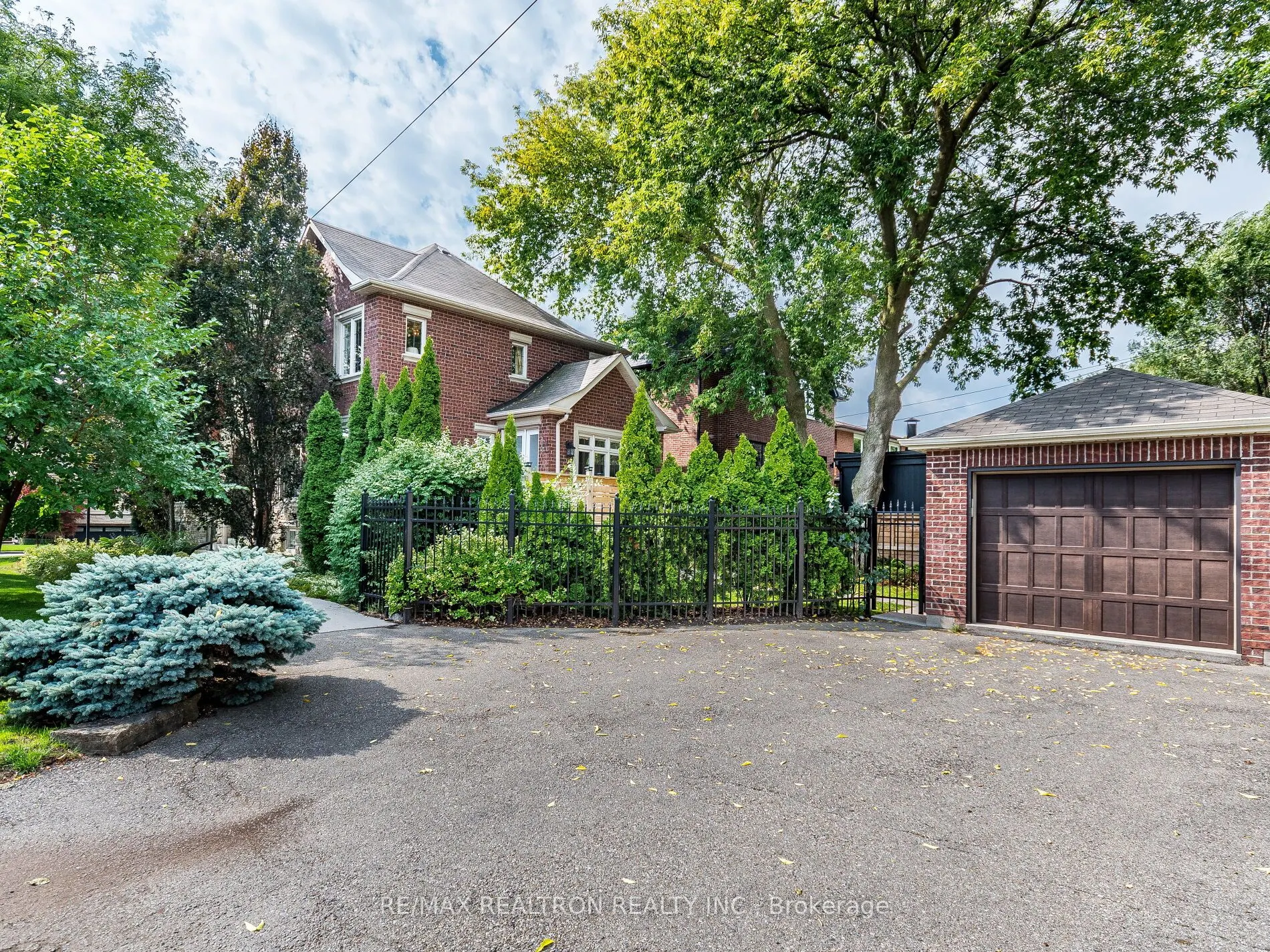 154 Glen Park Avenue