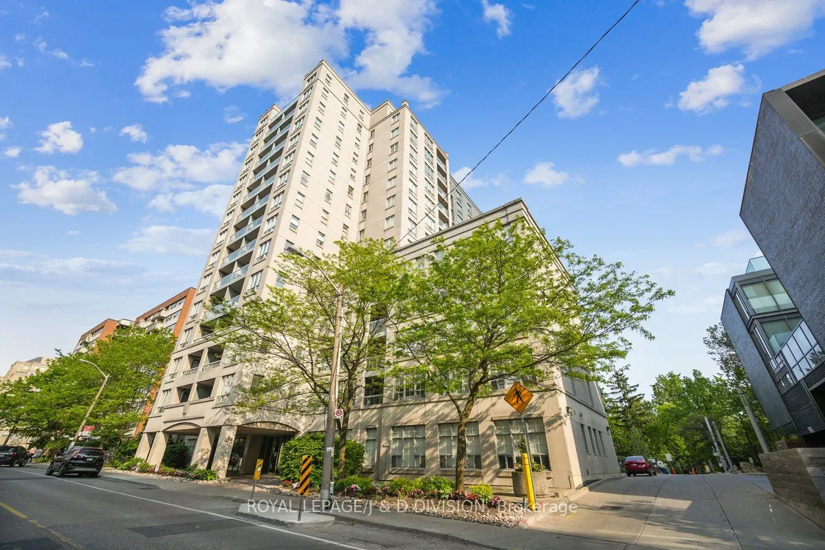 35 Merton Street, #206