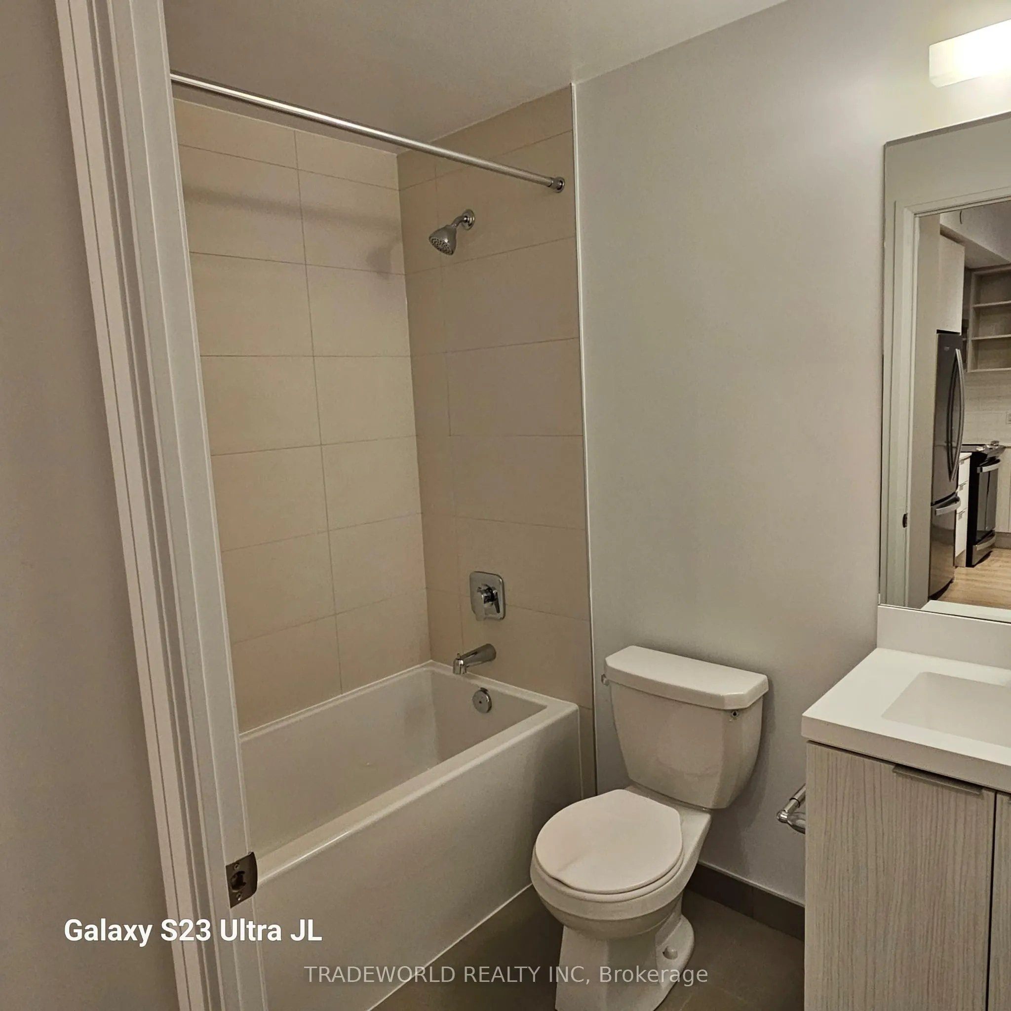 50 Dunfield Avenue, #718