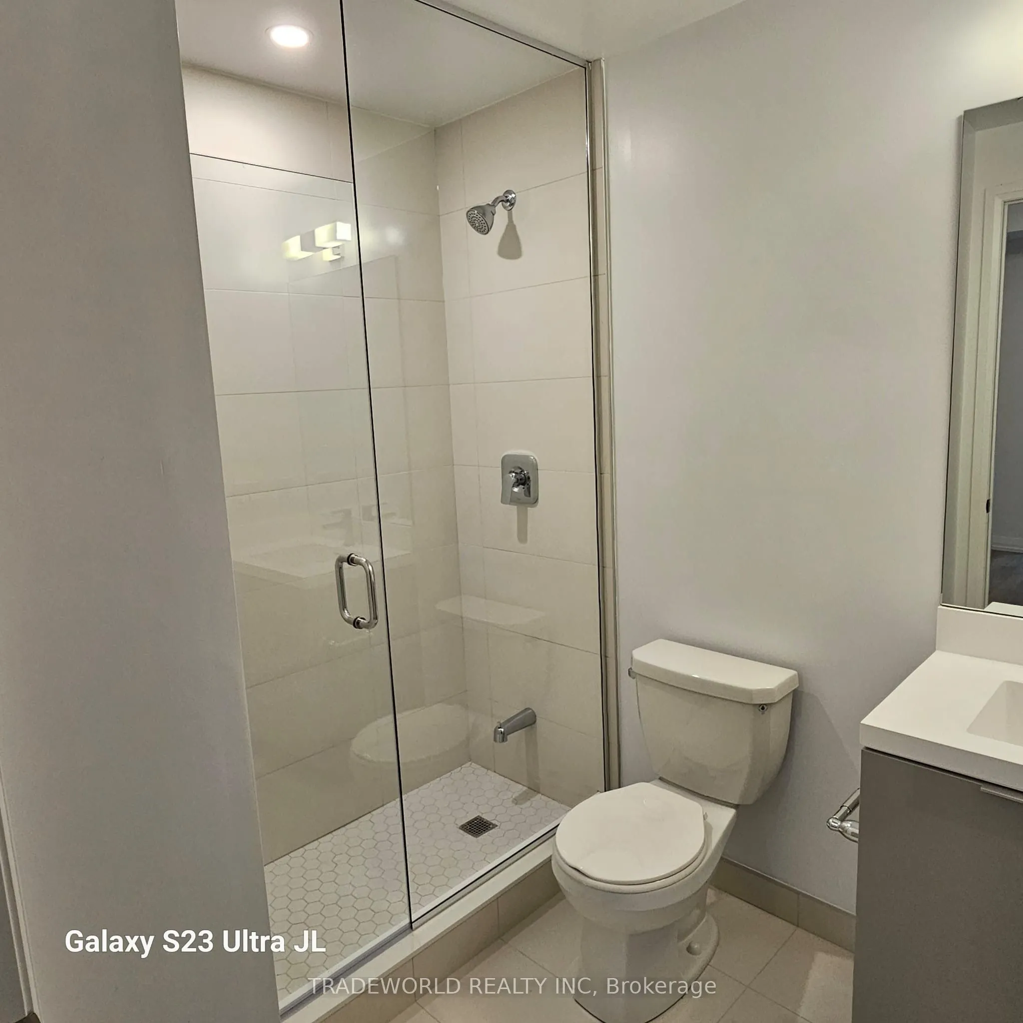 50 Dunfield Avenue, #718