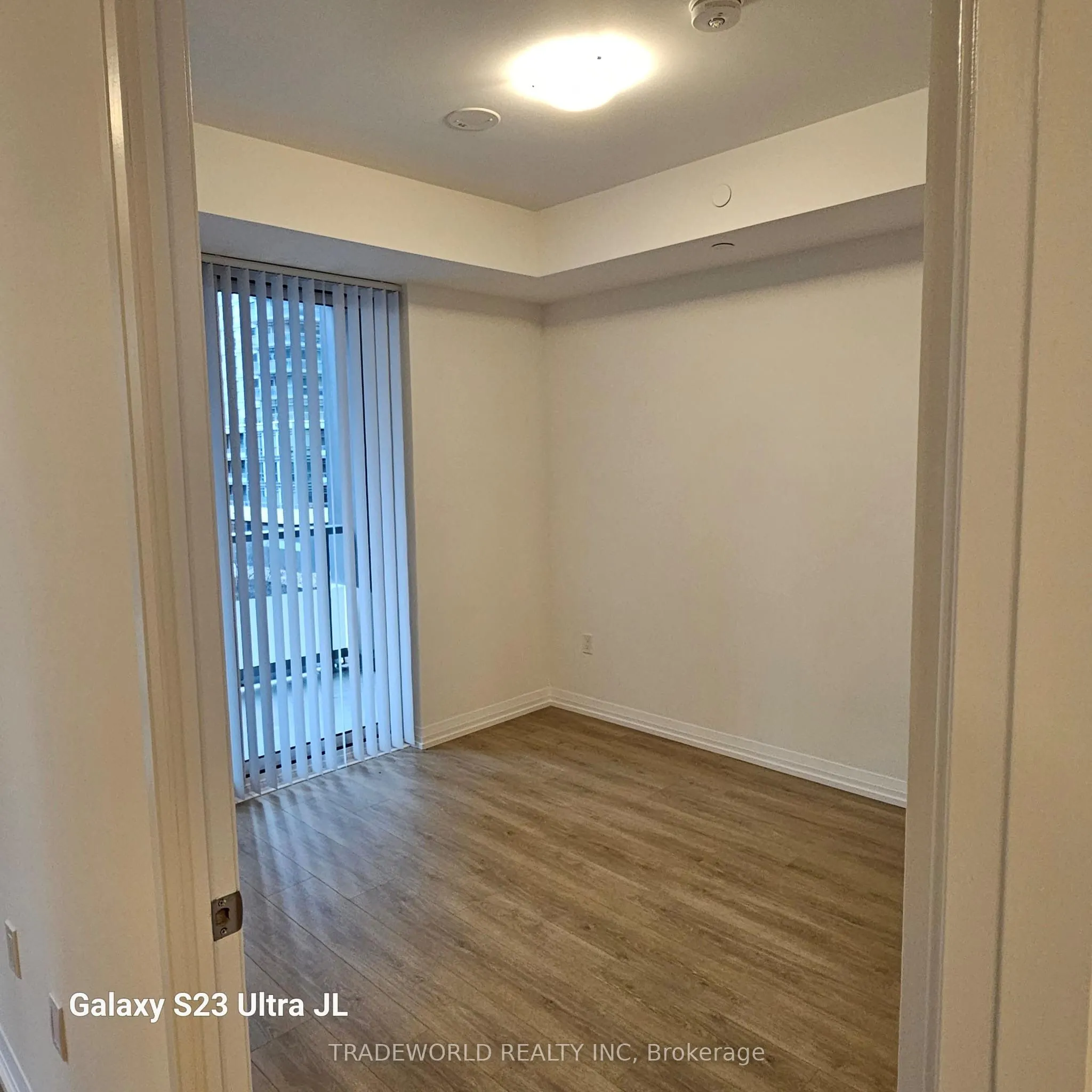 50 Dunfield Avenue, #718