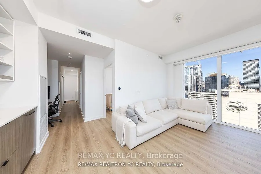 20 Edward Street, #2516