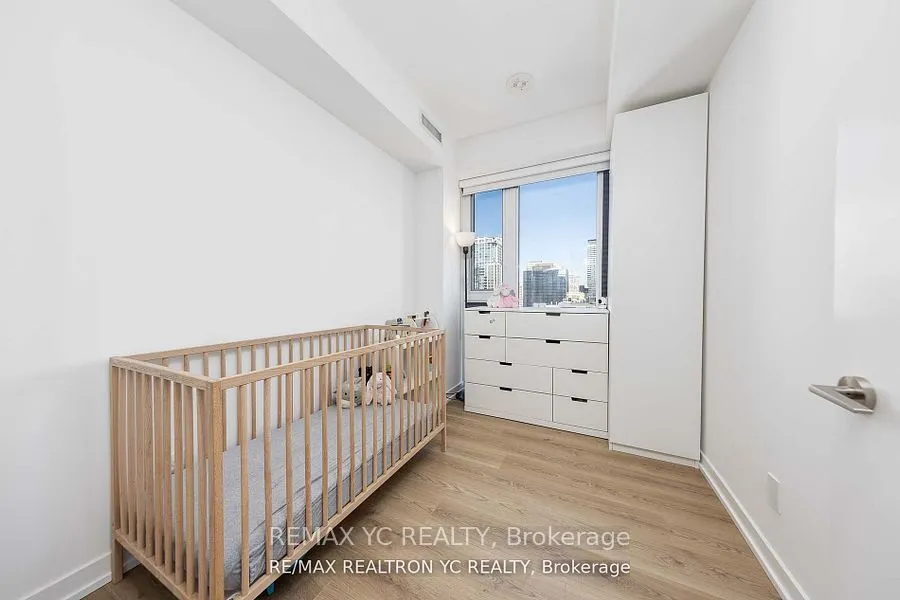 20 Edward Street, #2516