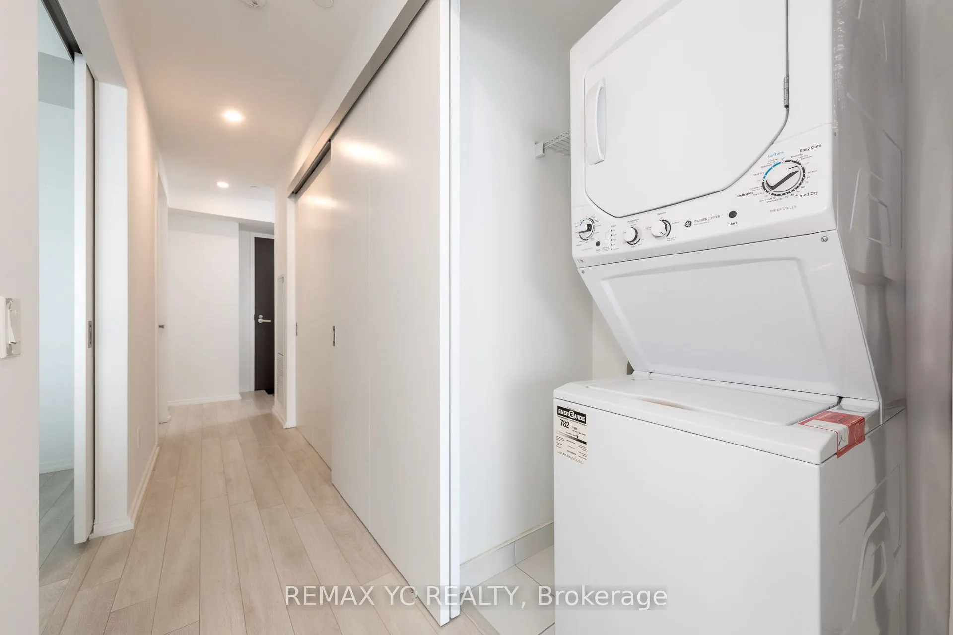 197 Yonge Street, #5104