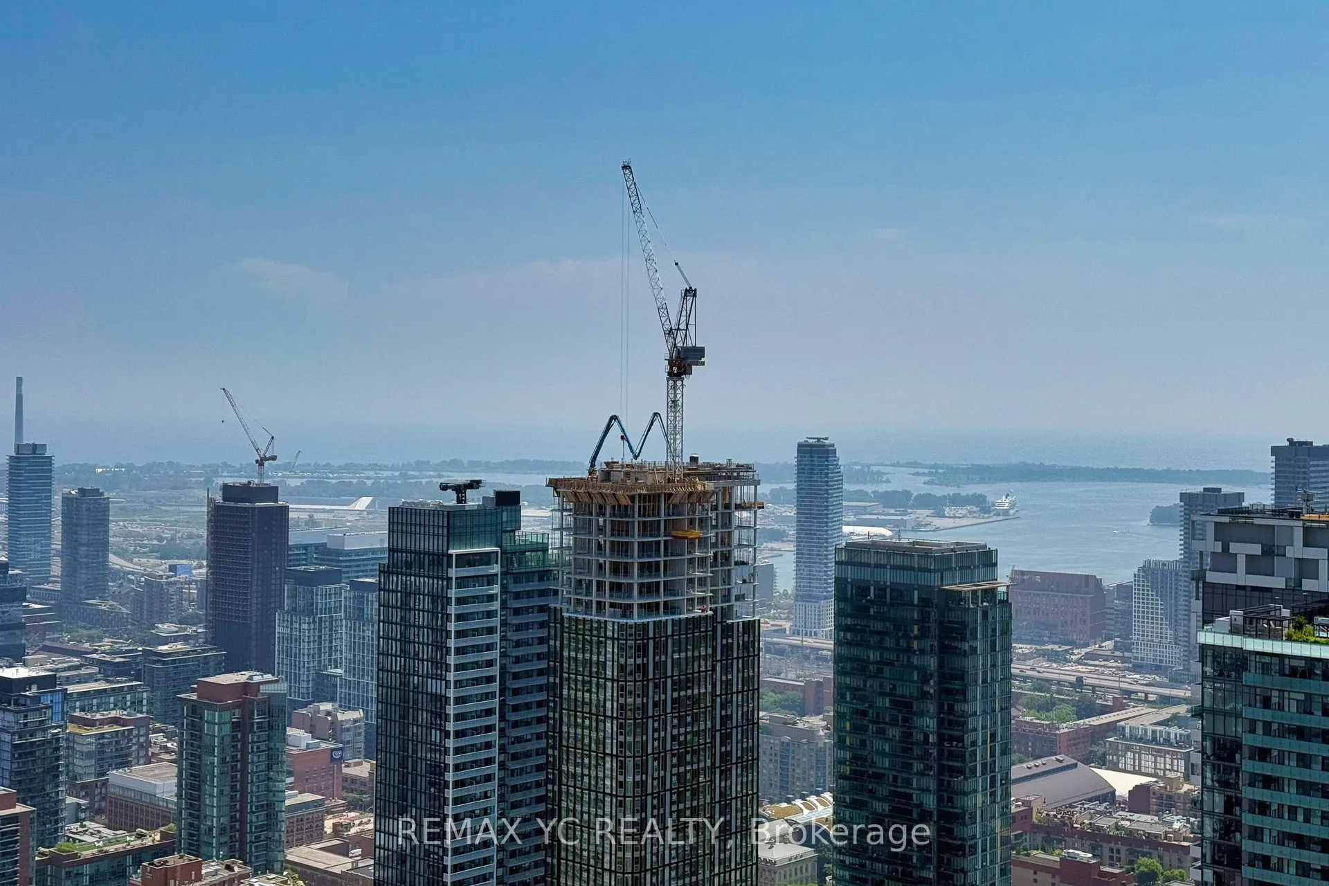 197 Yonge Street, #5104
