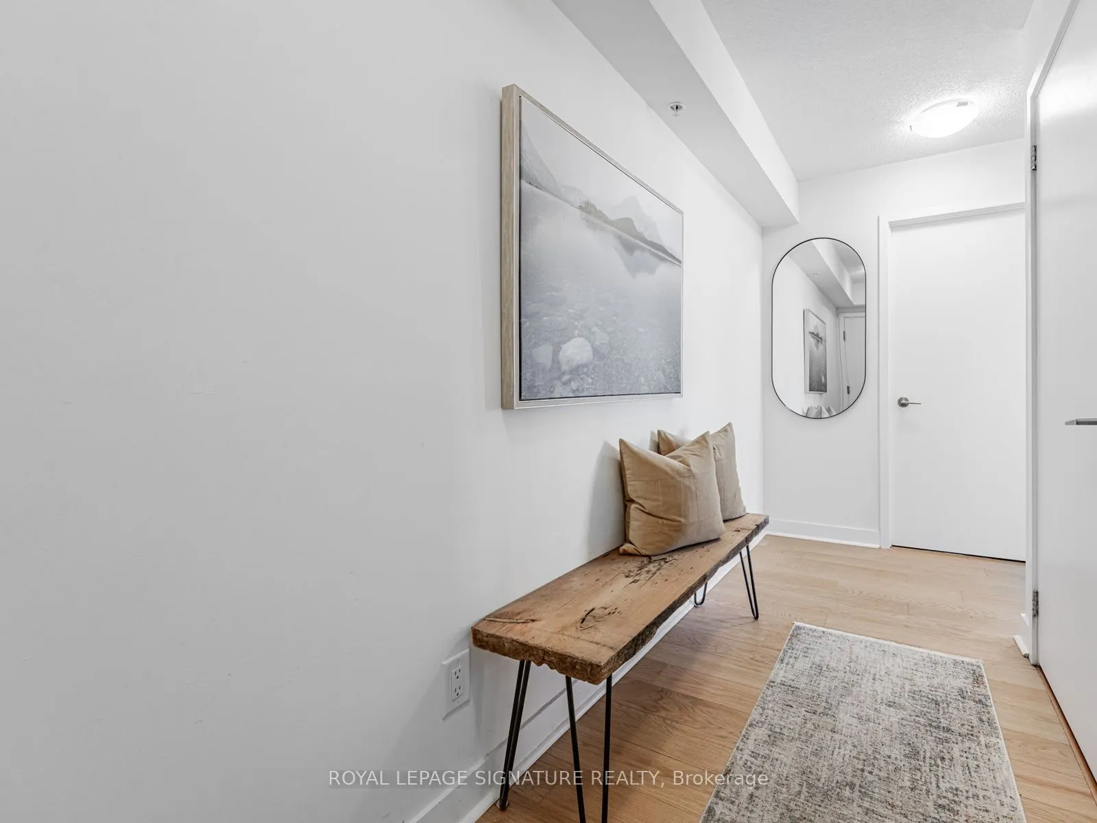 295 Adelaide Street W, #1804