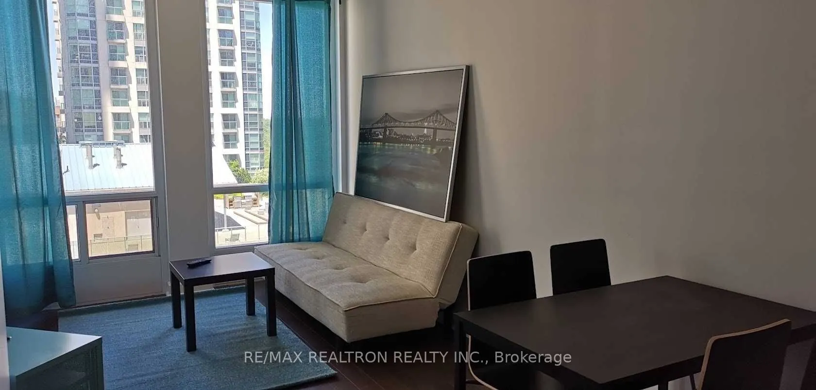 85 Bloor Street E, #1603