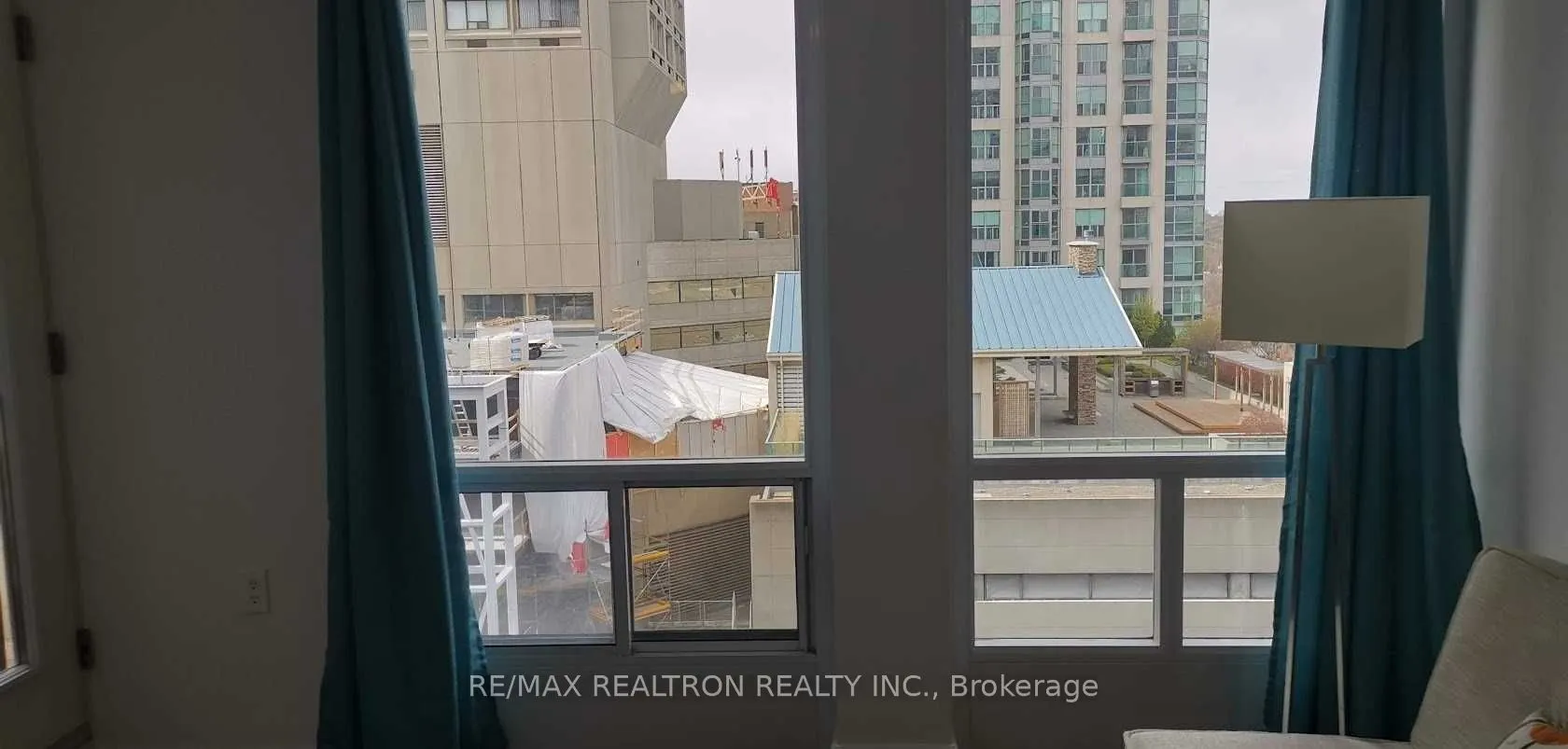 85 Bloor Street E, #1603