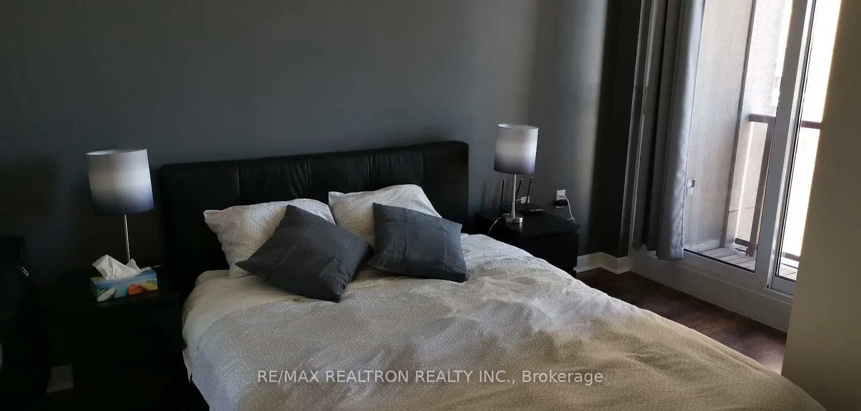 85 Bloor Street E, #1603