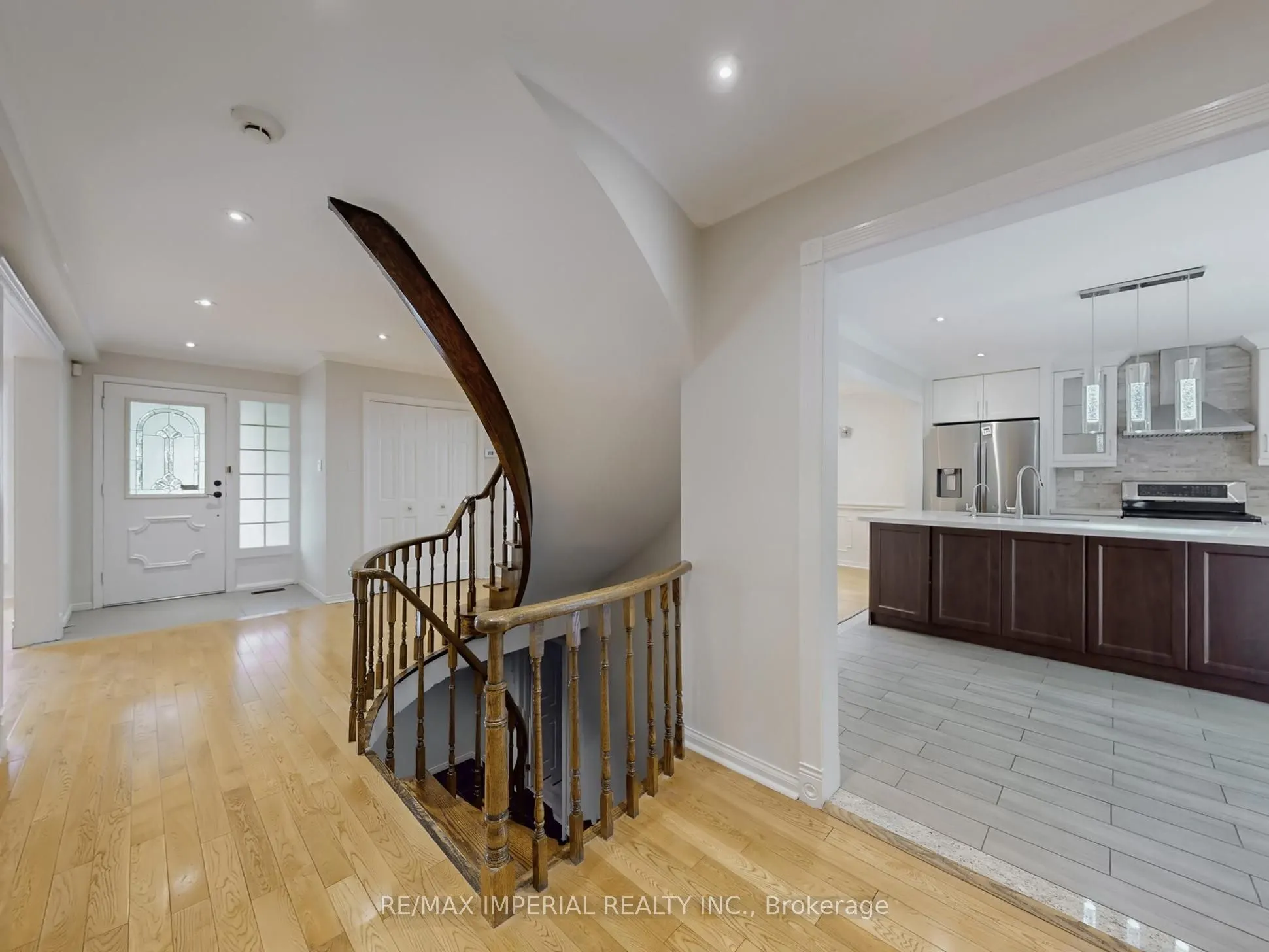 5 Creekside Road
