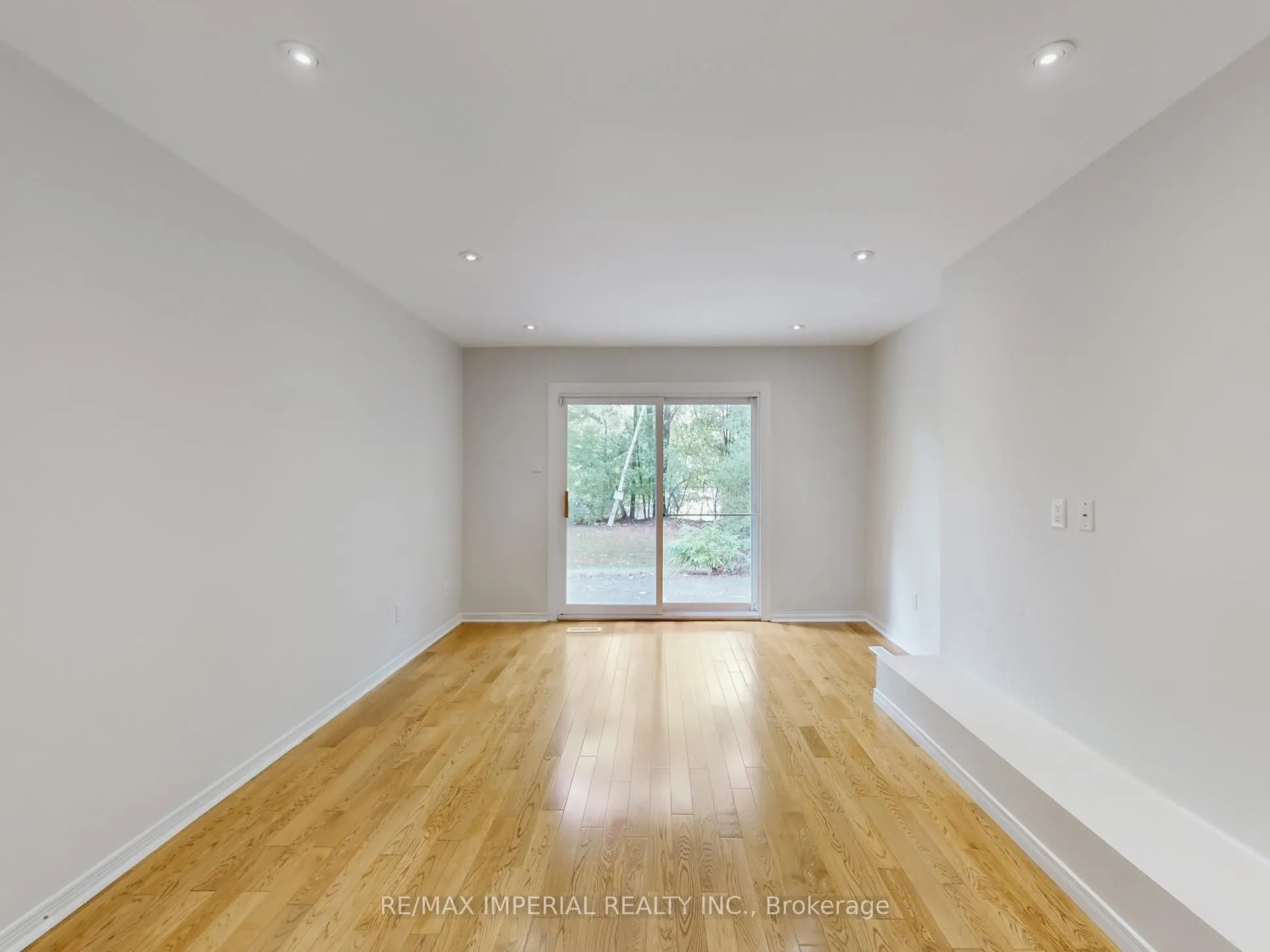 5 Creekside Road