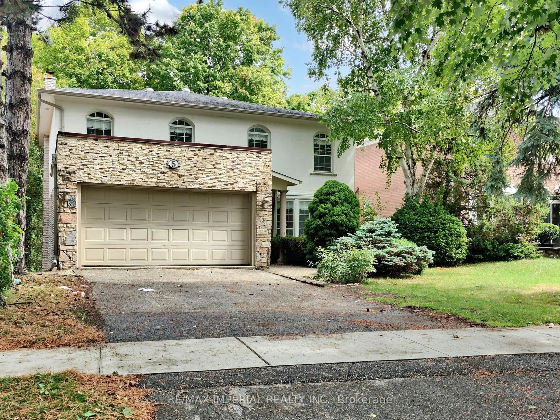 5 Creekside Road