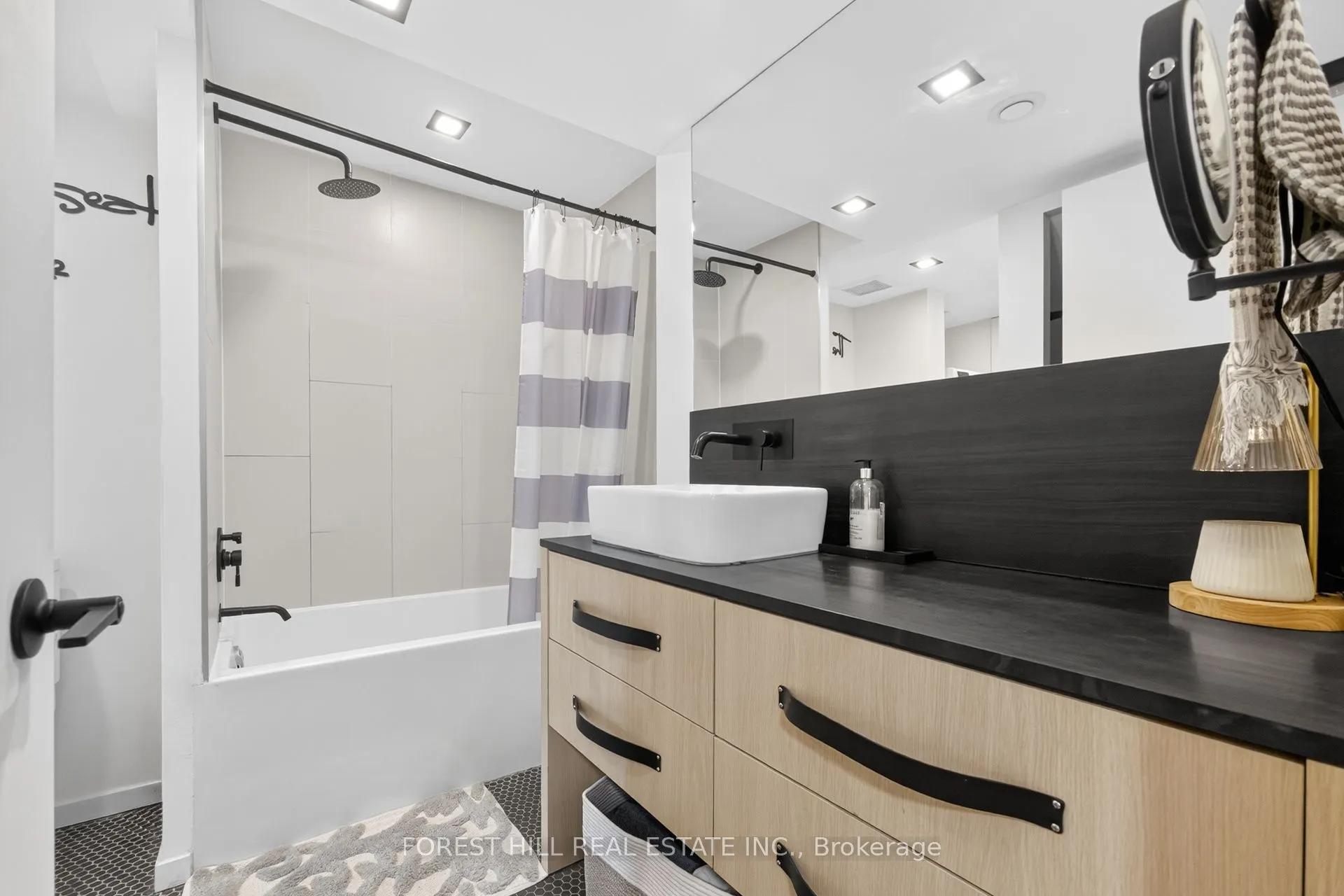 45 Dovercourt Road, #309