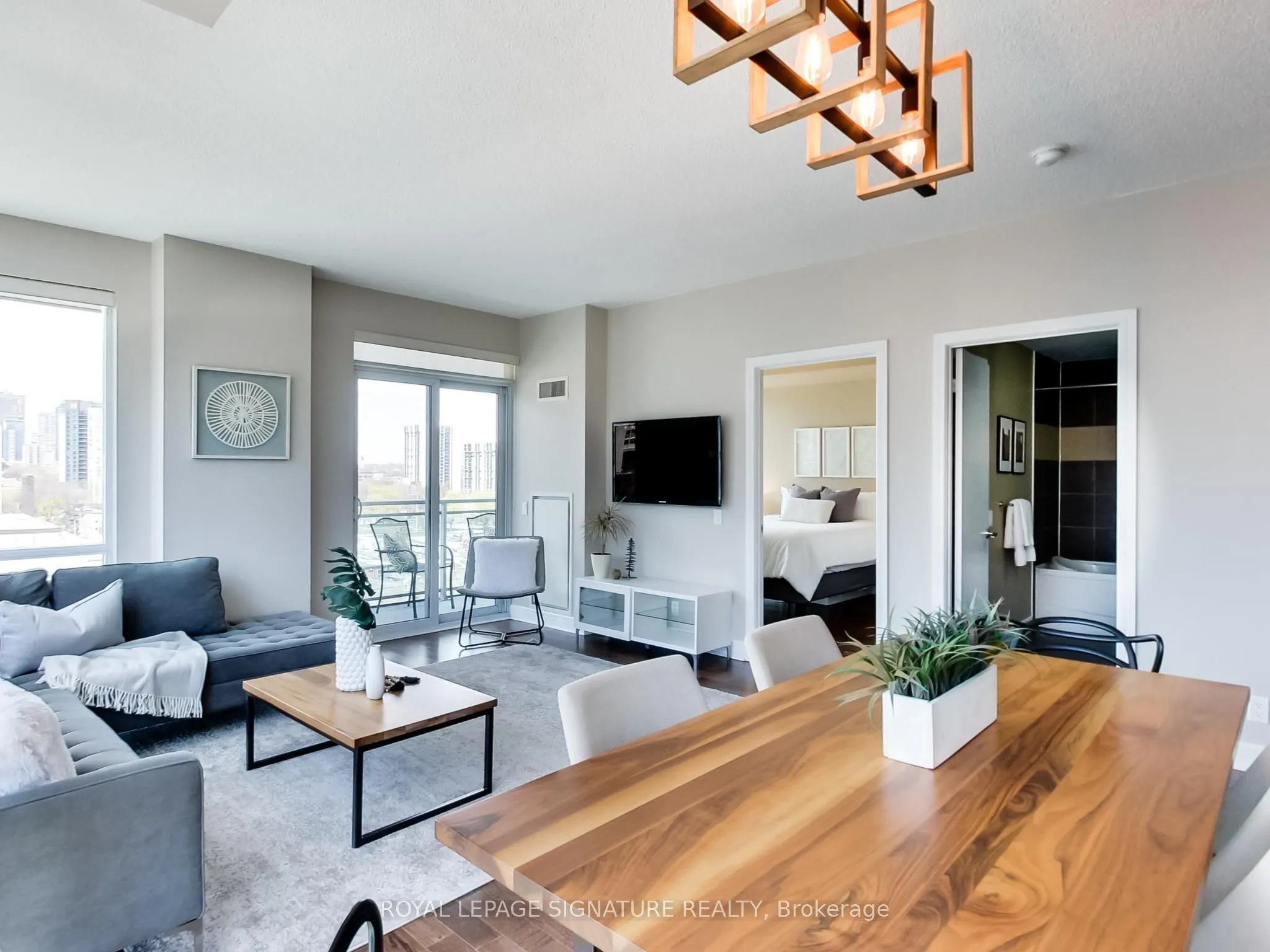 116 George Street, #905