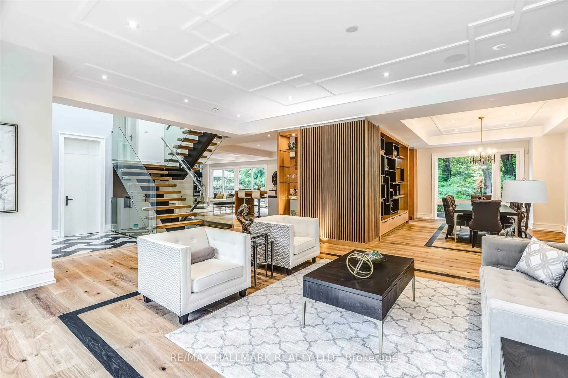 31 Timberlane Drive
