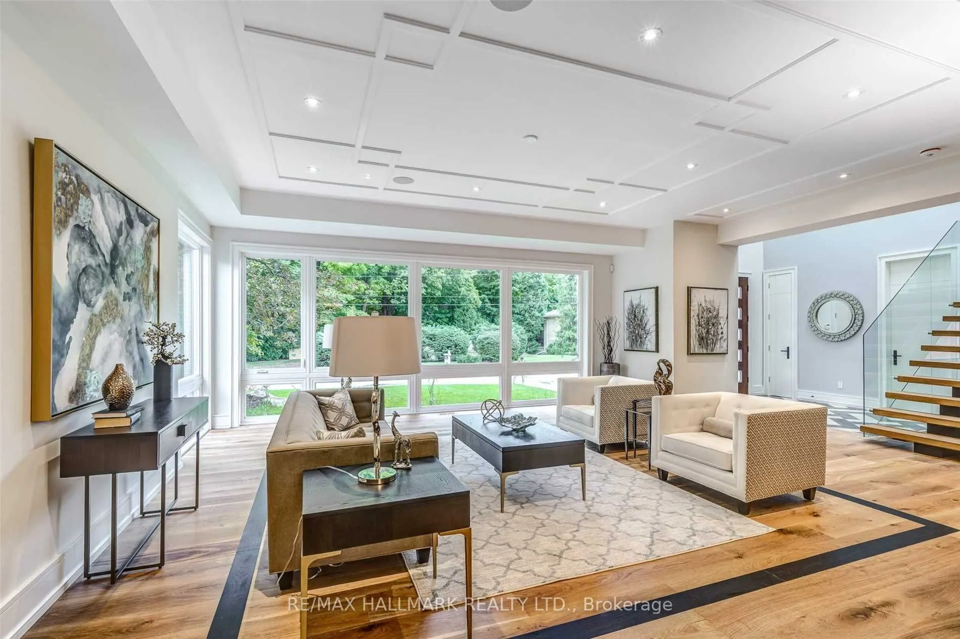 31 Timberlane Drive