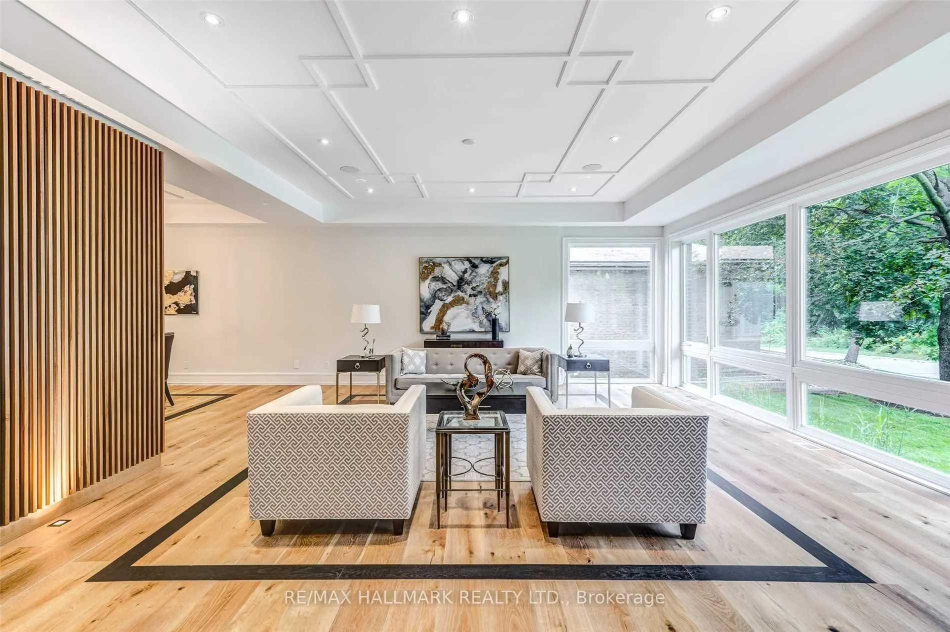 31 Timberlane Drive