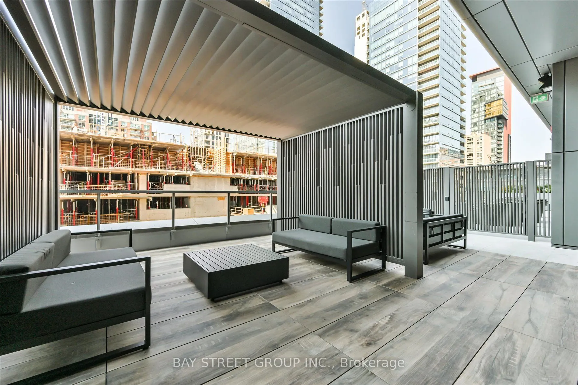 11 Yorkville Avenue, #1712