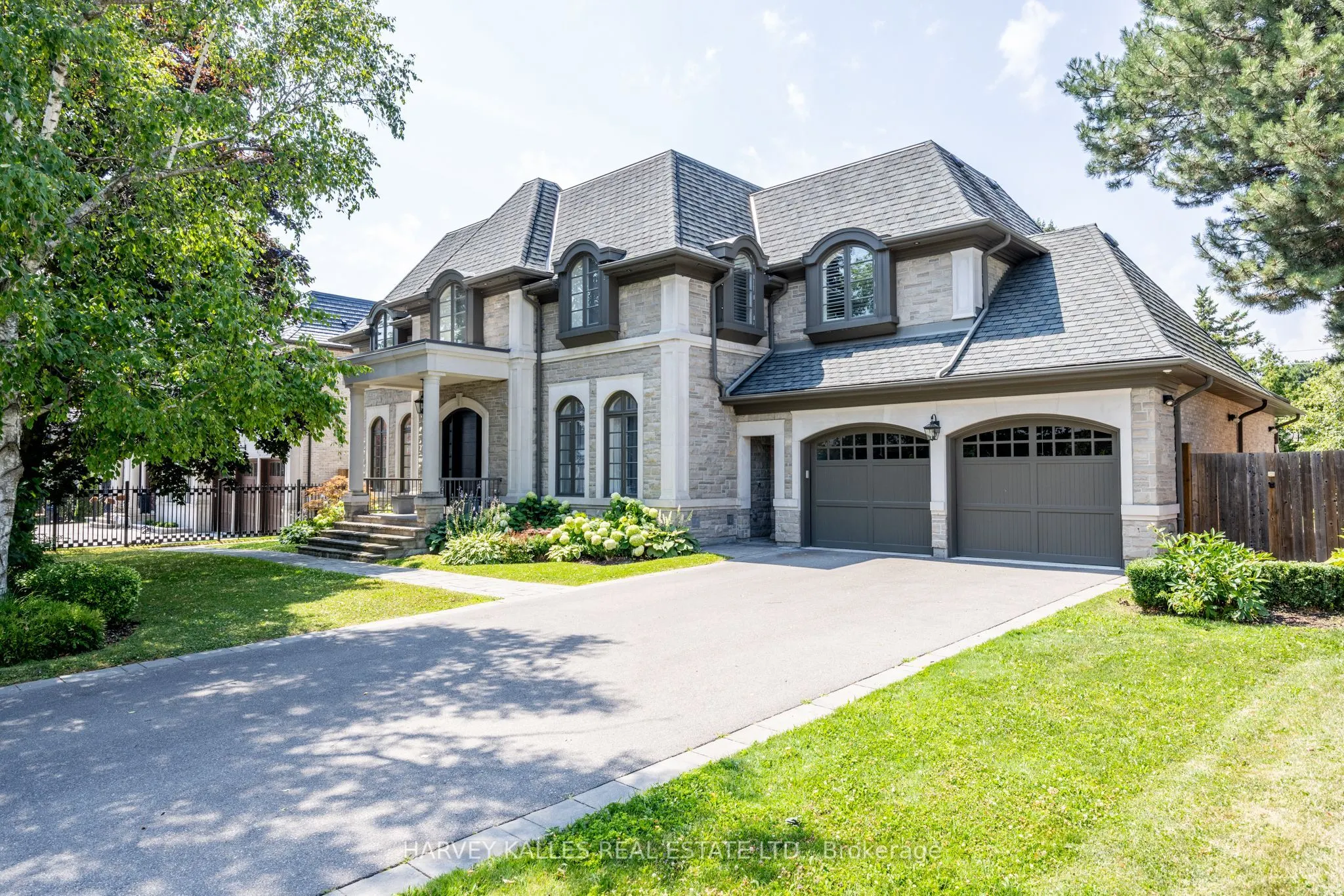 14 Sulgrave Crescent