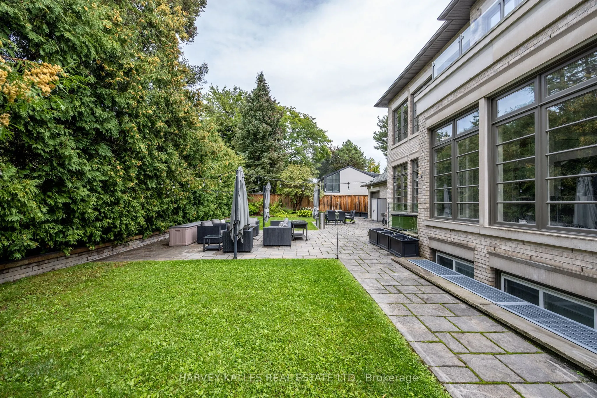 14 Sulgrave Crescent