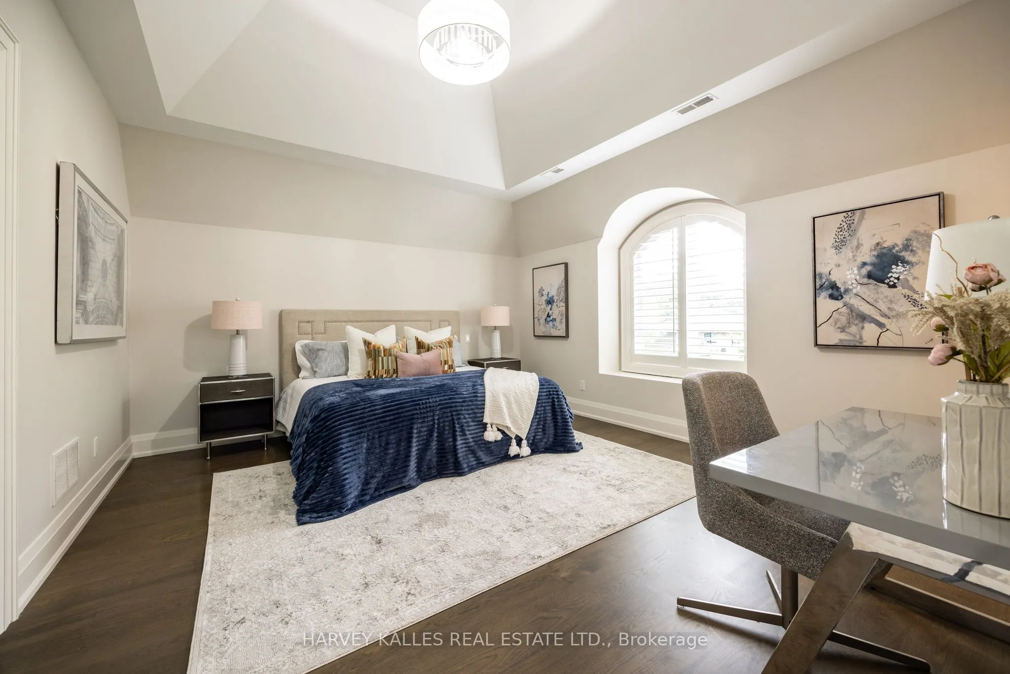 14 Sulgrave Crescent
