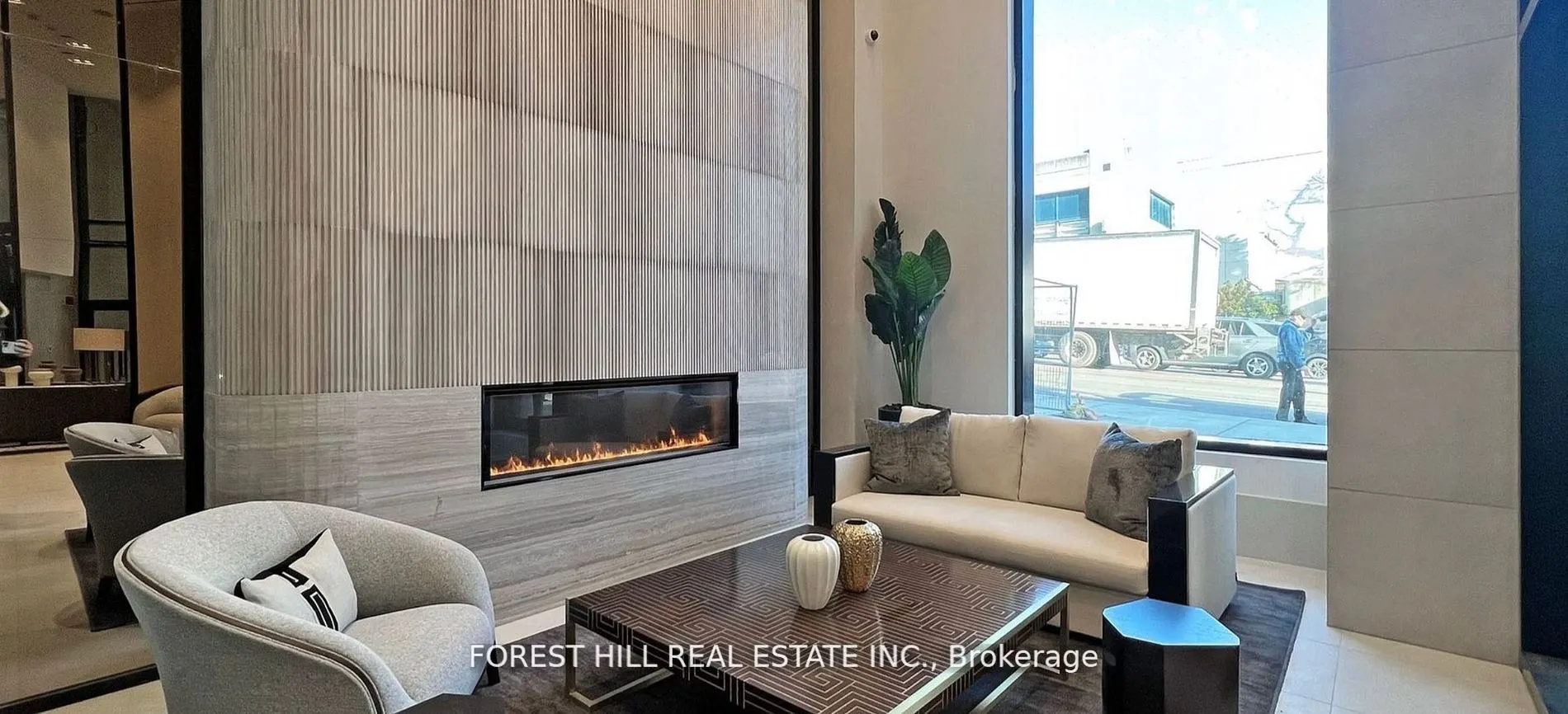 2020 Bathurst Street, #PH17
