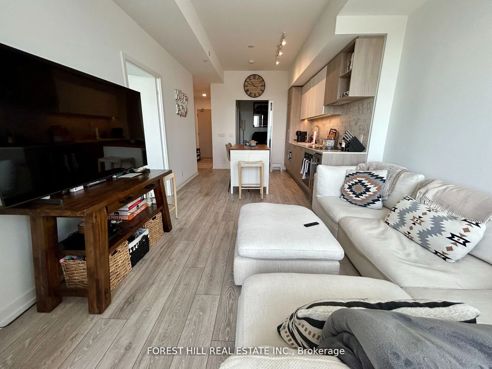 2020 Bathurst Street, #PH17