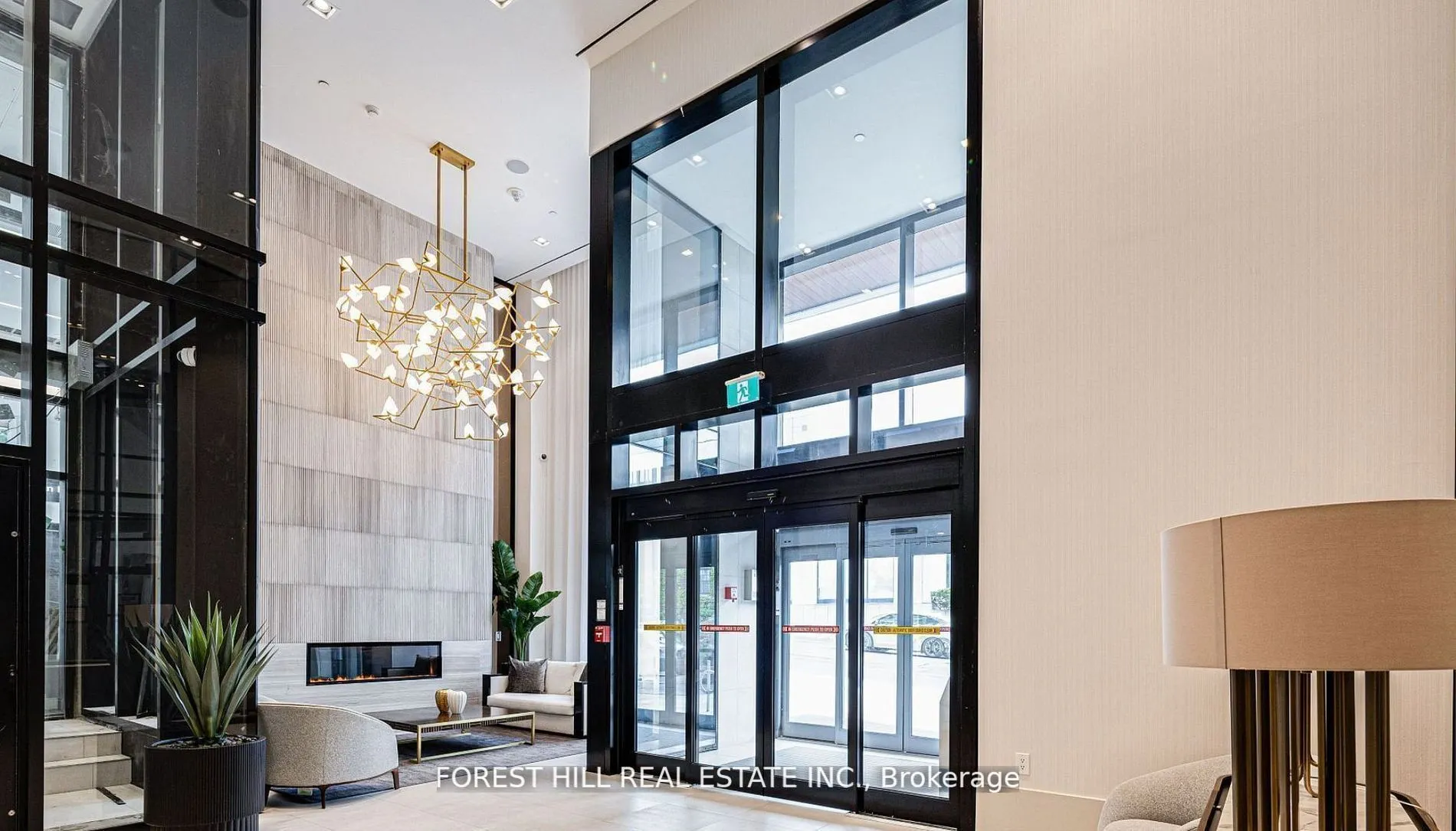2020 Bathurst Street, #PH17