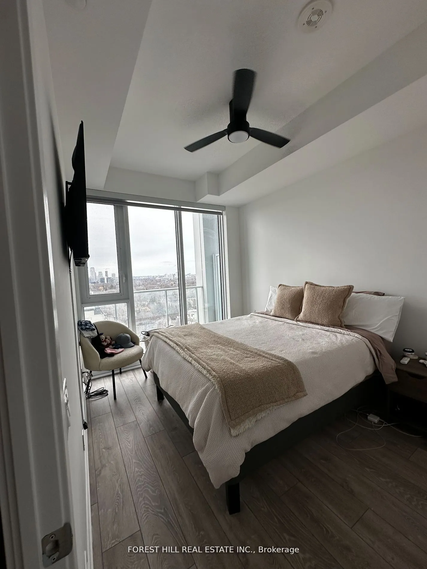 2020 Bathurst Street, #PH17