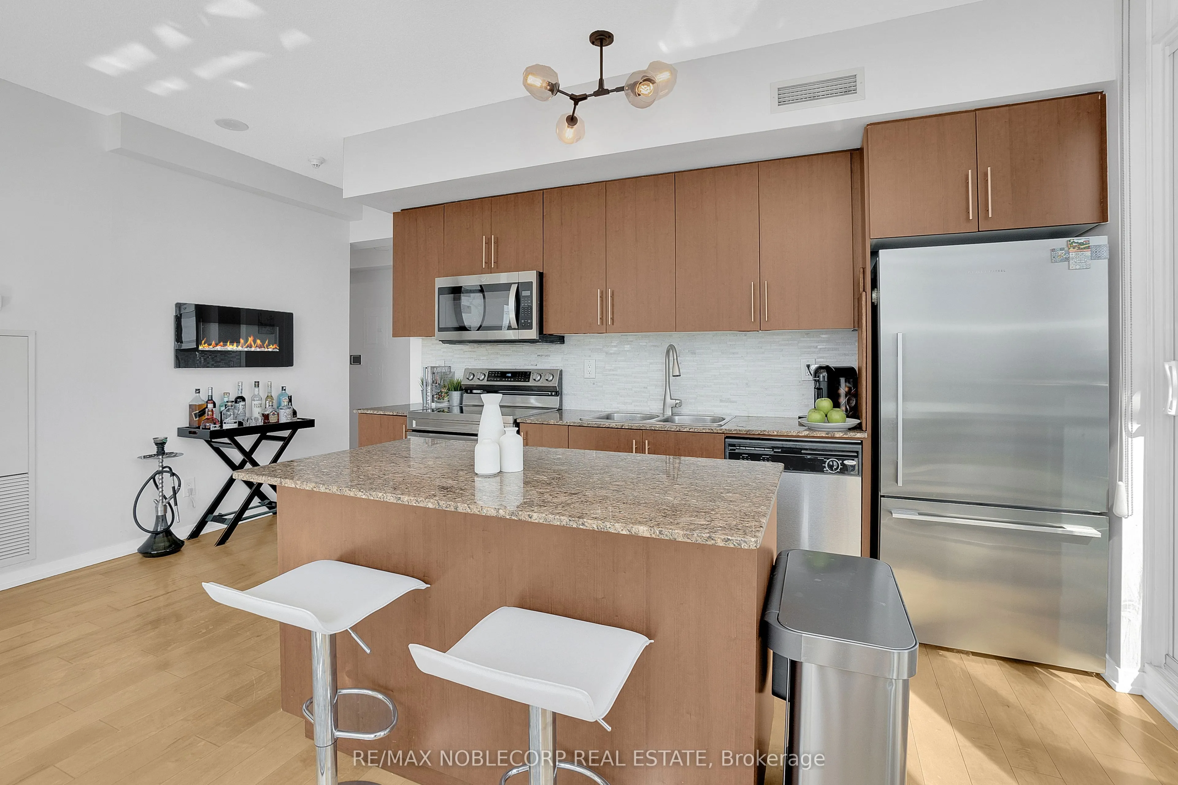 55 Bremner Boulevard, #4407
