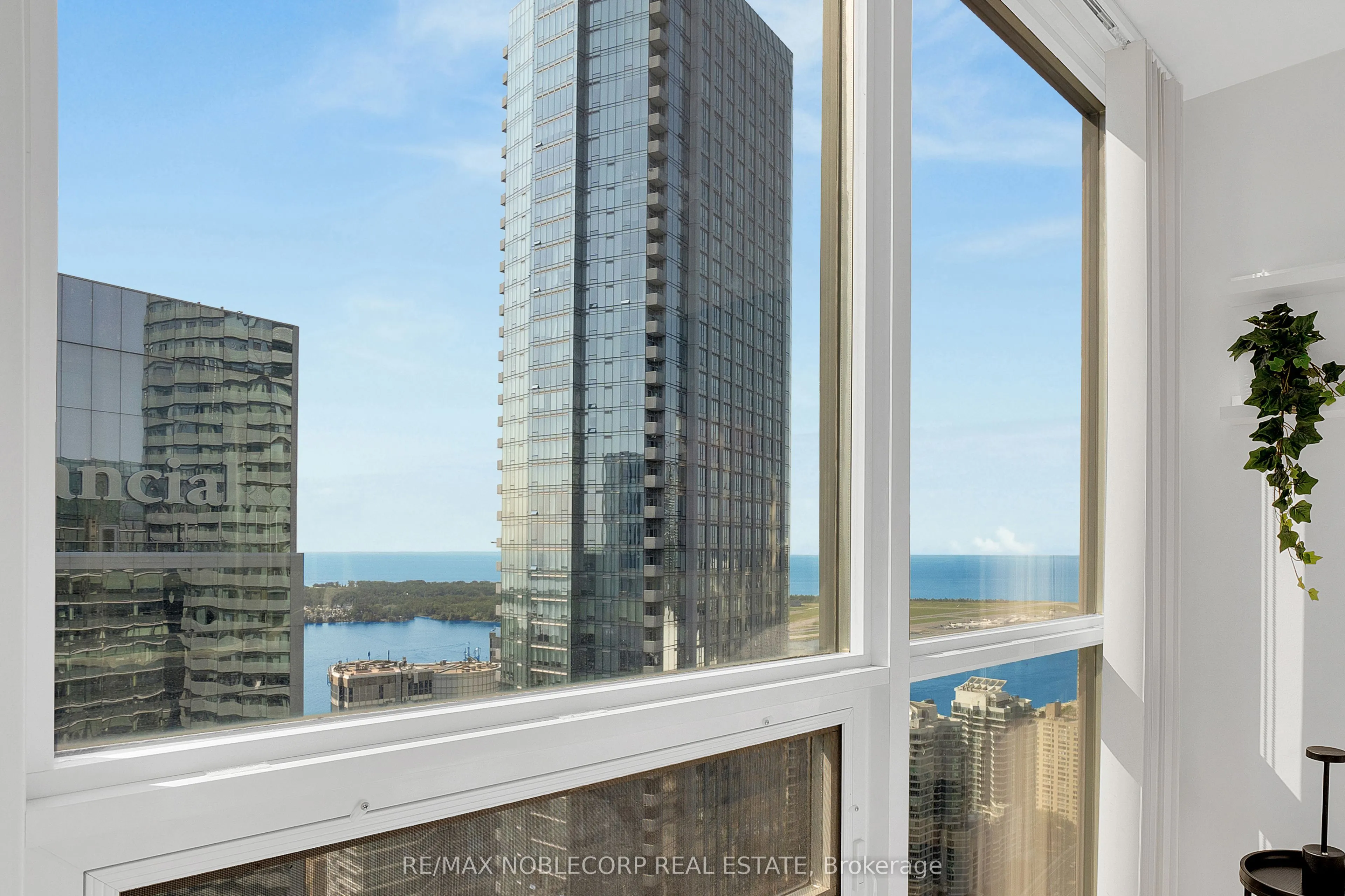 55 Bremner Boulevard, #4407