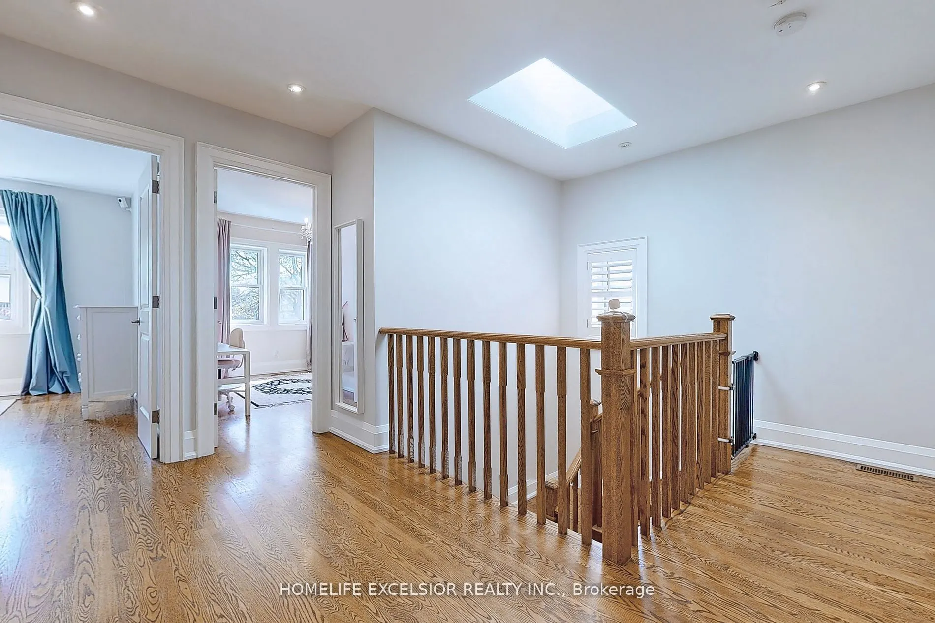 33 Braemar Avenue