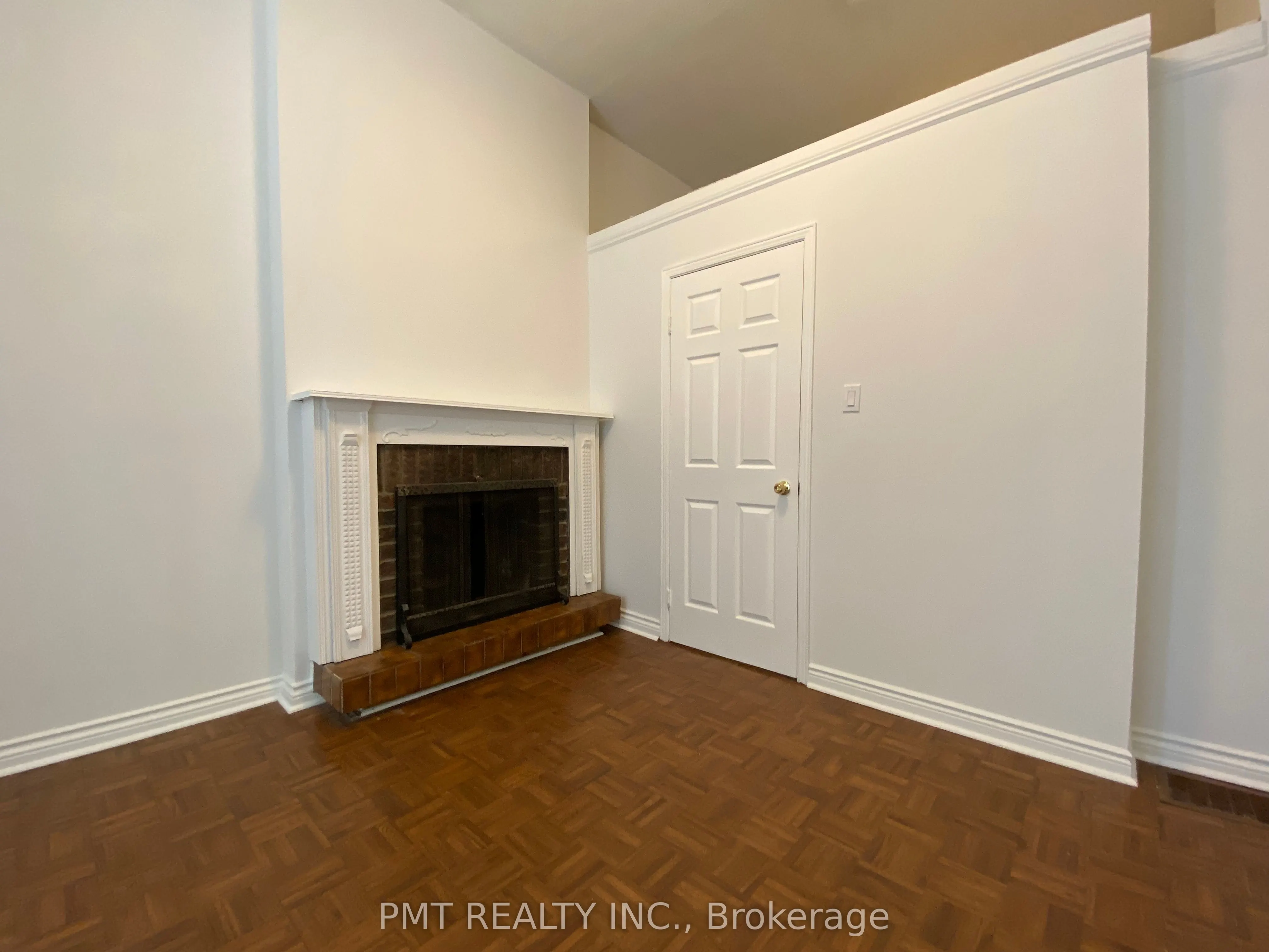 202 Gerrard Street E, #1