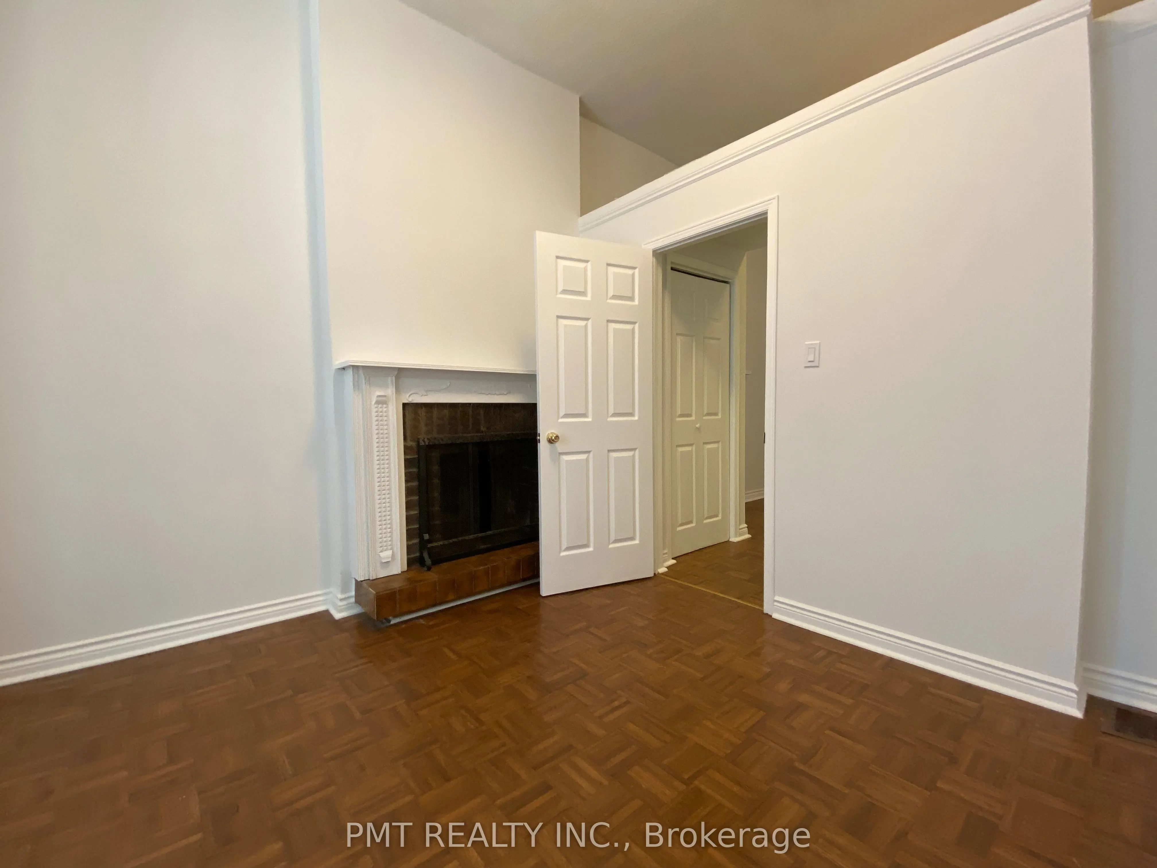 202 Gerrard Street E, #1