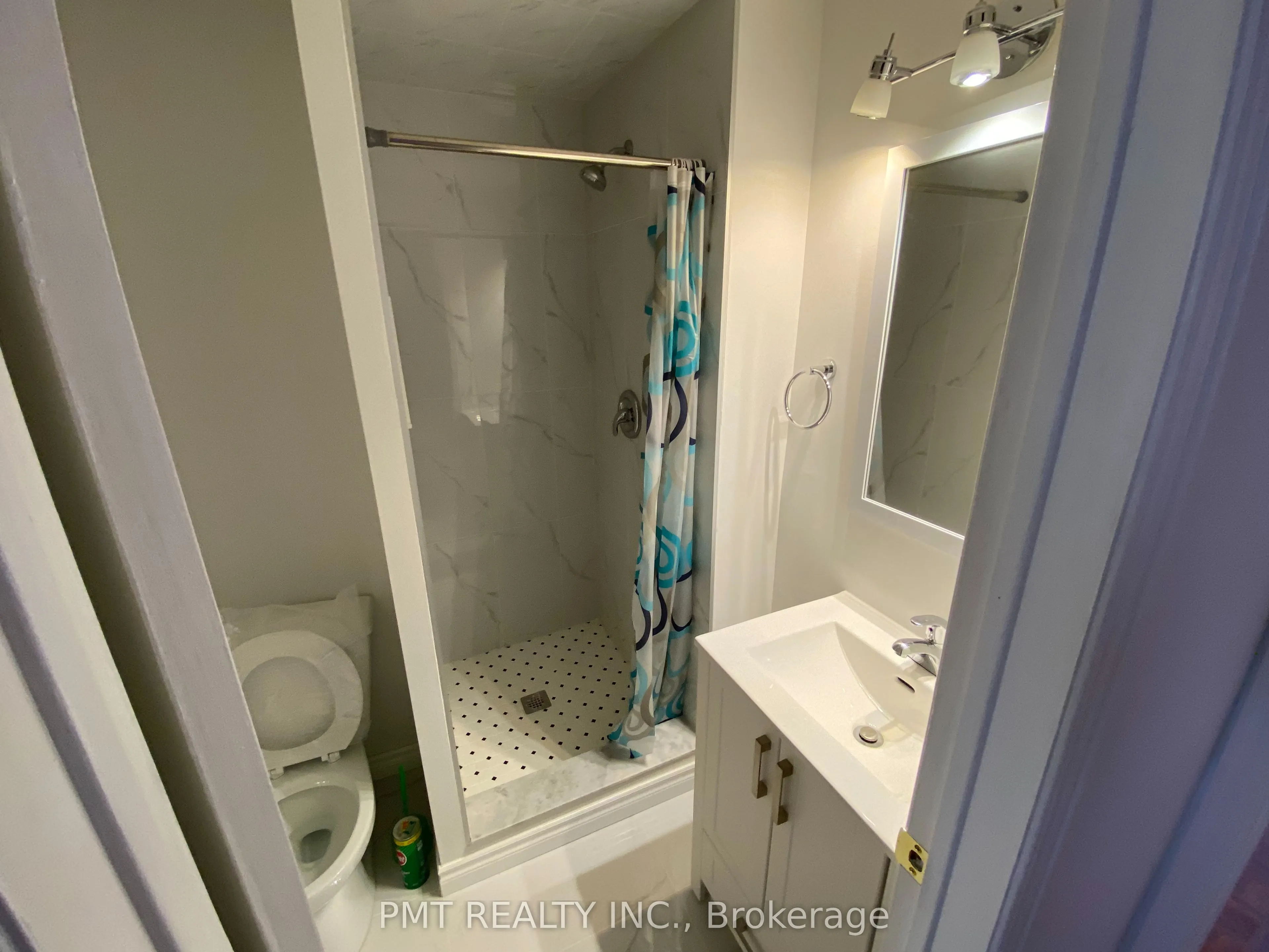 202 Gerrard Street E, #1