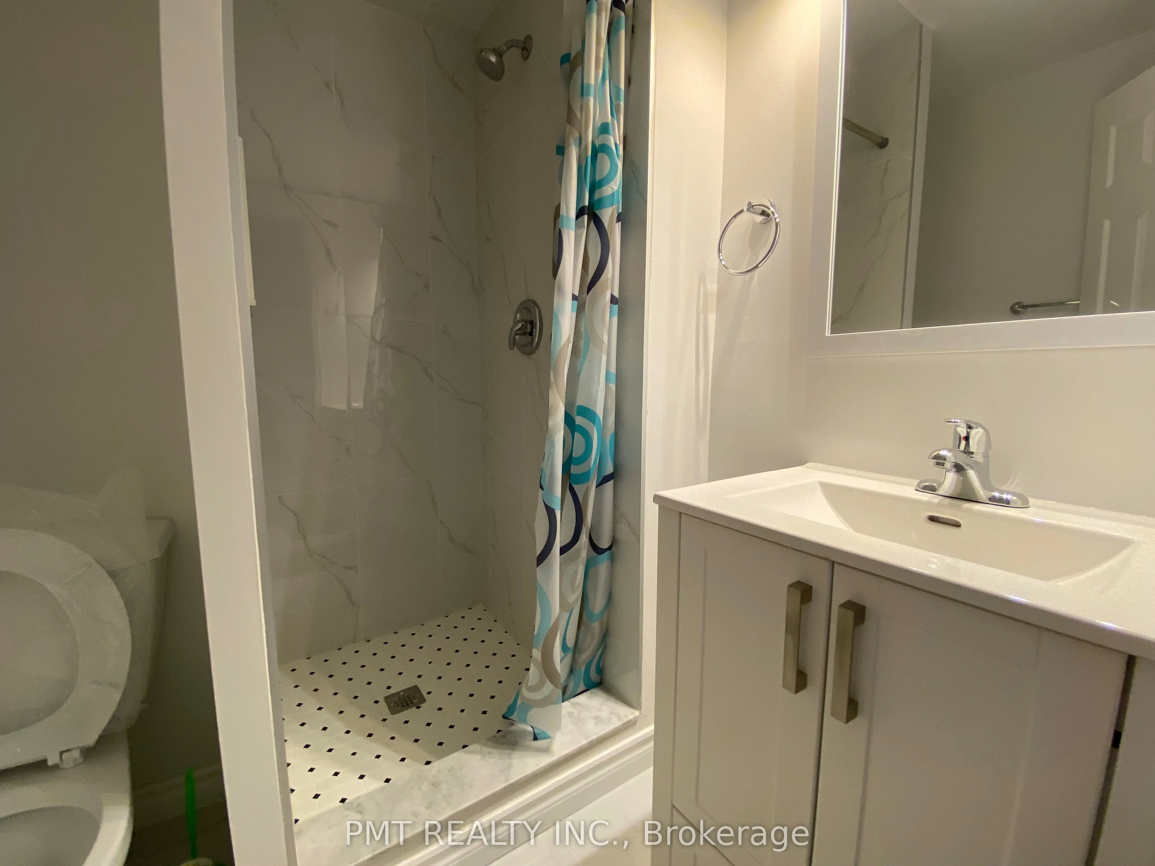 202 Gerrard Street E, #1