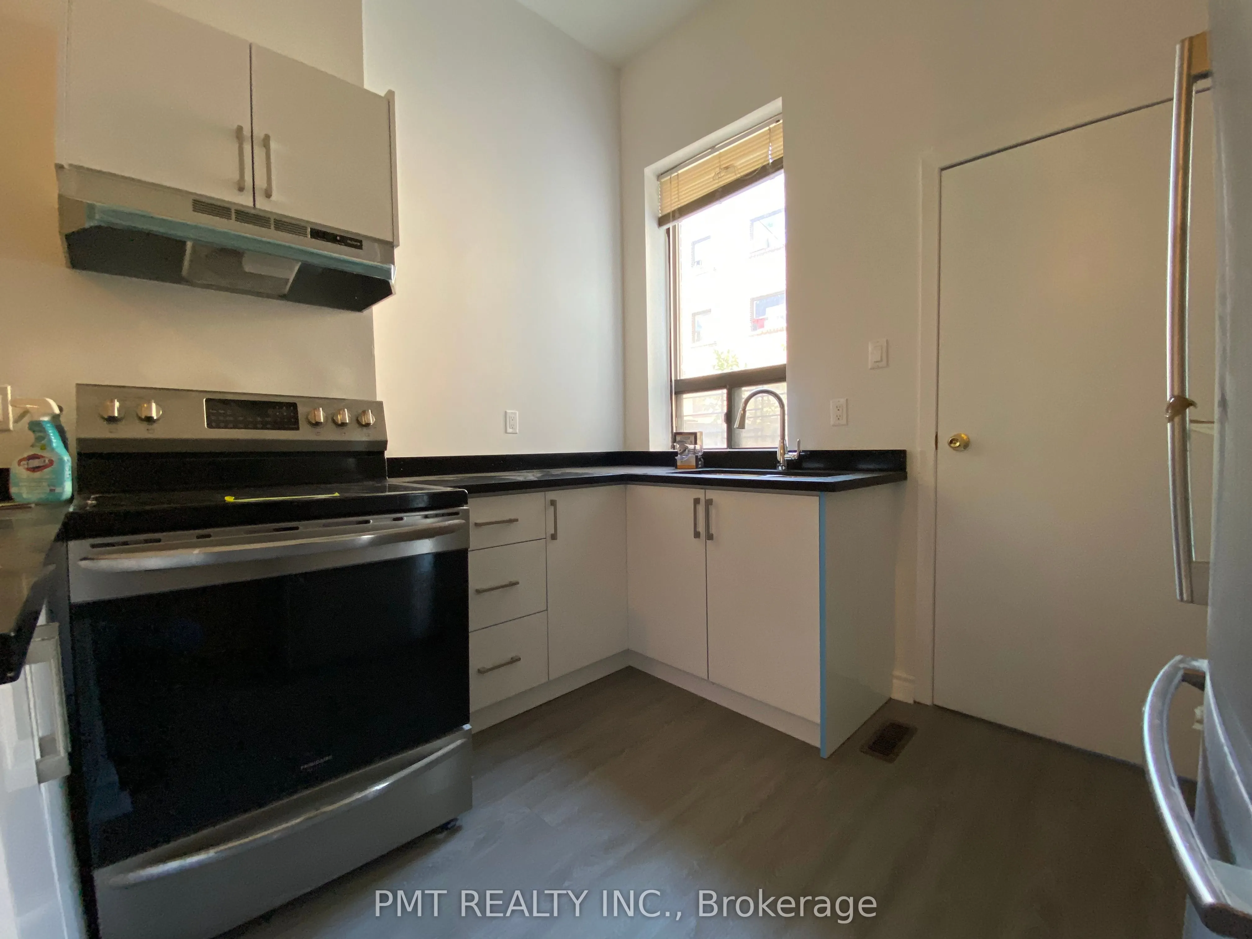 202 Gerrard Street E, #1