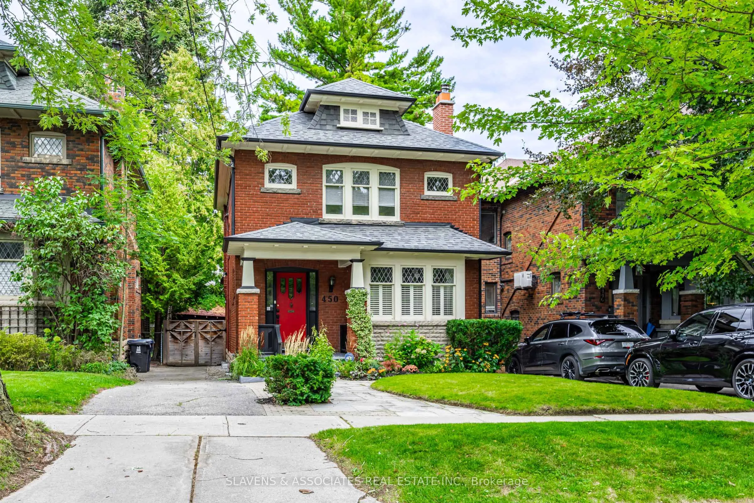 450 Briar Hill Avenue
